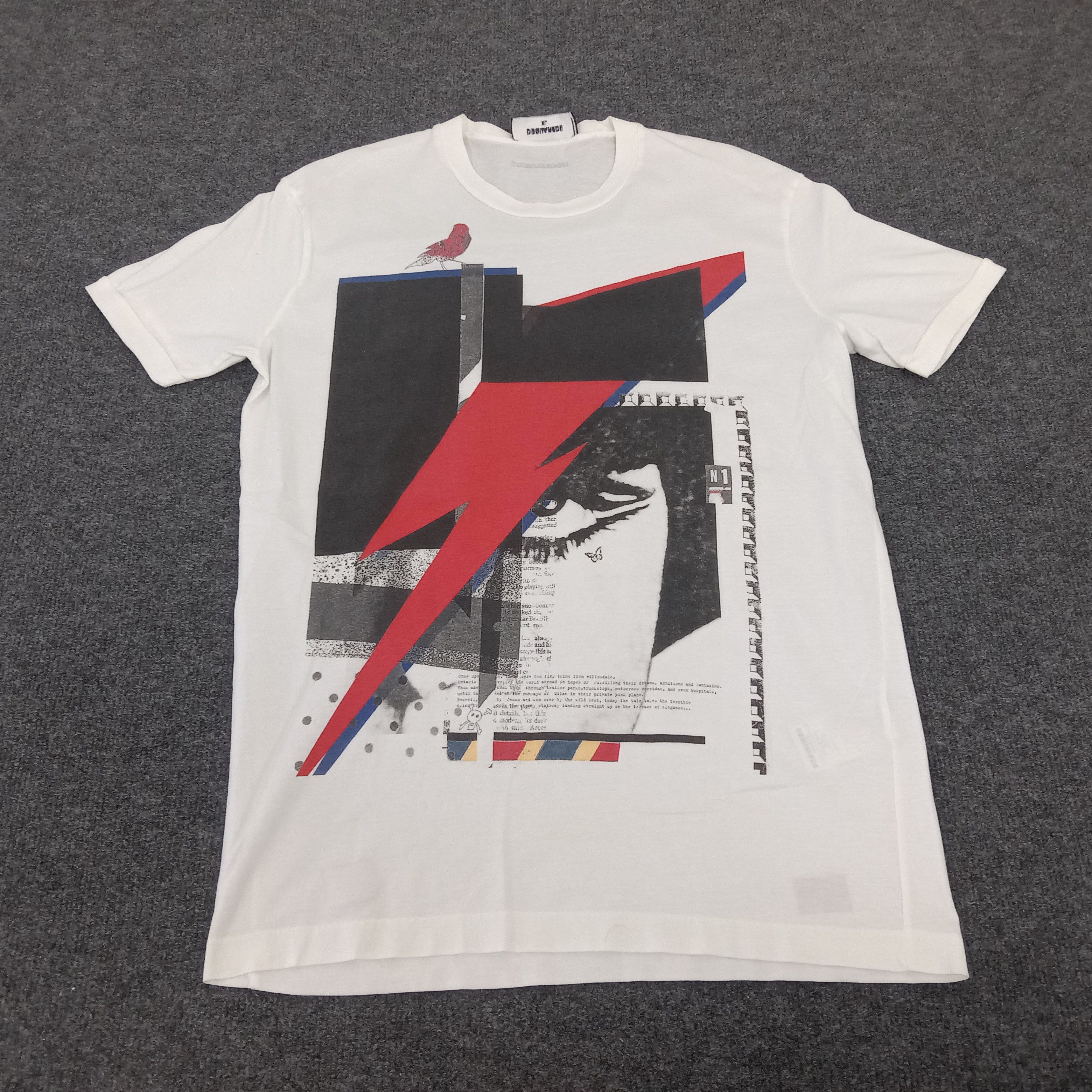 Dsquared2 × Japanese Brand × Vintage DSQUARED2 X David Bowie American Singer Tshirt Size US M / EU 48-50 / 2 - 1 Thumbnail