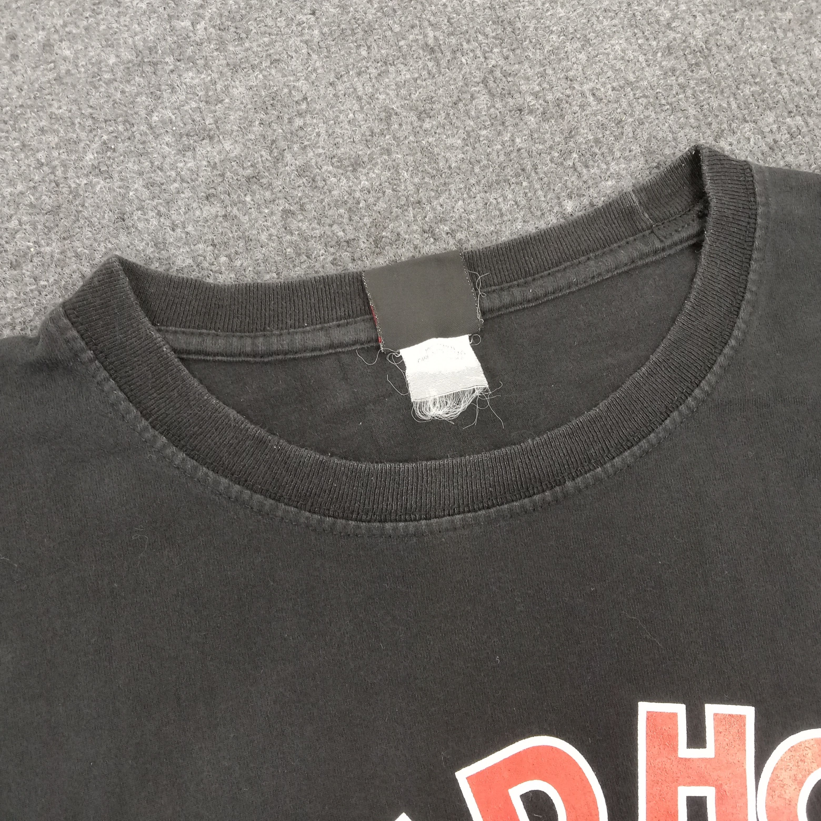 Band Tees × Vintage Red Hot Chili Peppers American Rock Band Tshirt Size US M / EU 48-50 / 2 - 6 Thumbnail