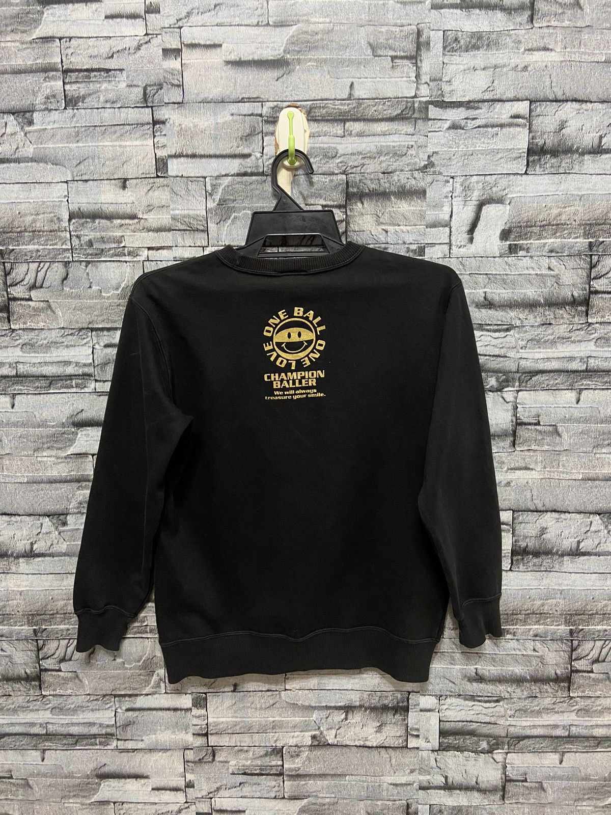 Champion Vintage Champion sweatshirt size 150 (kid) fit XS Size US XS / EU 42 / 0 - 7 Thumbnail