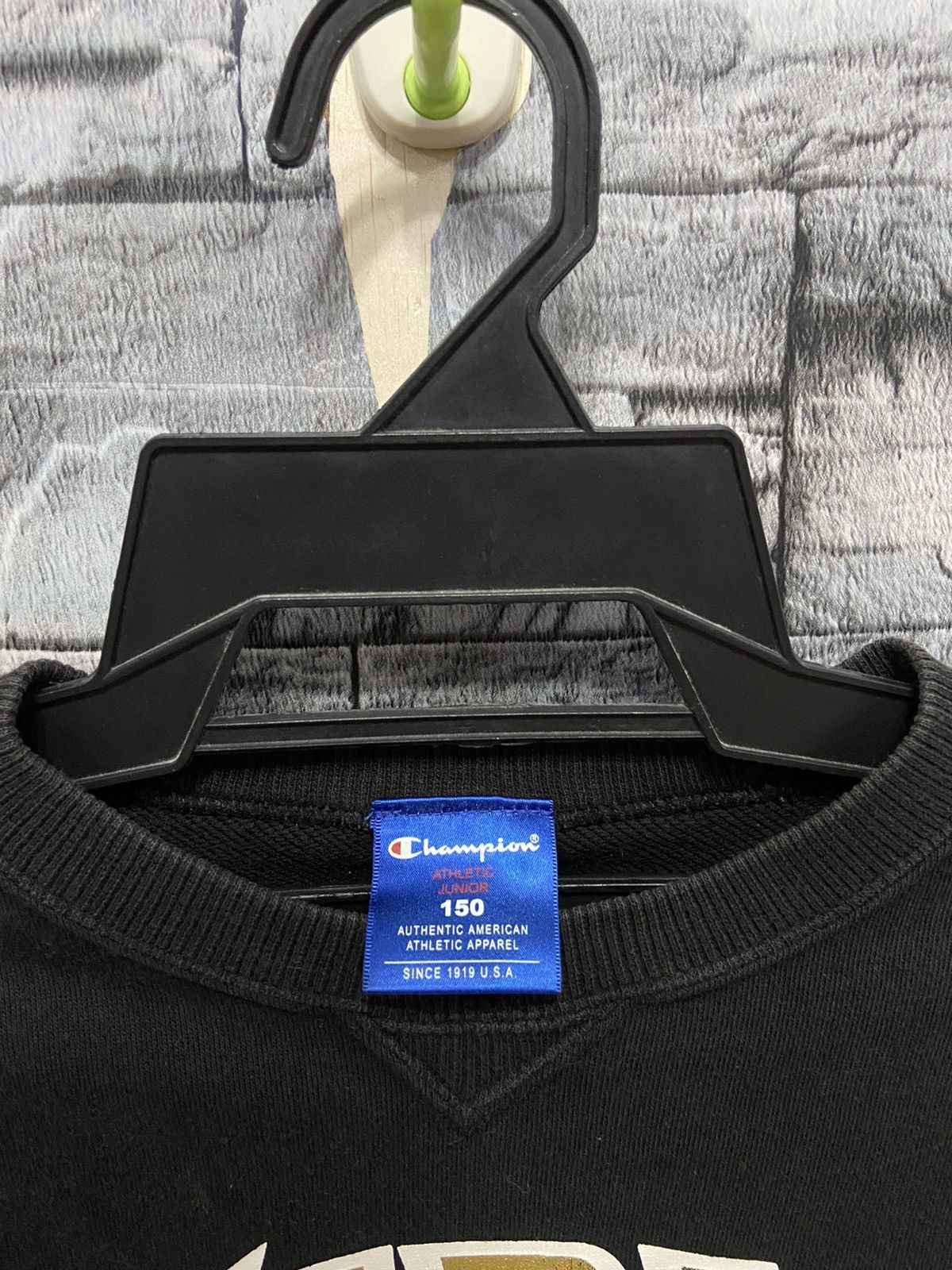 Champion Vintage Champion sweatshirt size 150 (kid) fit XS Size US XS / EU 42 / 0 - 4 Thumbnail