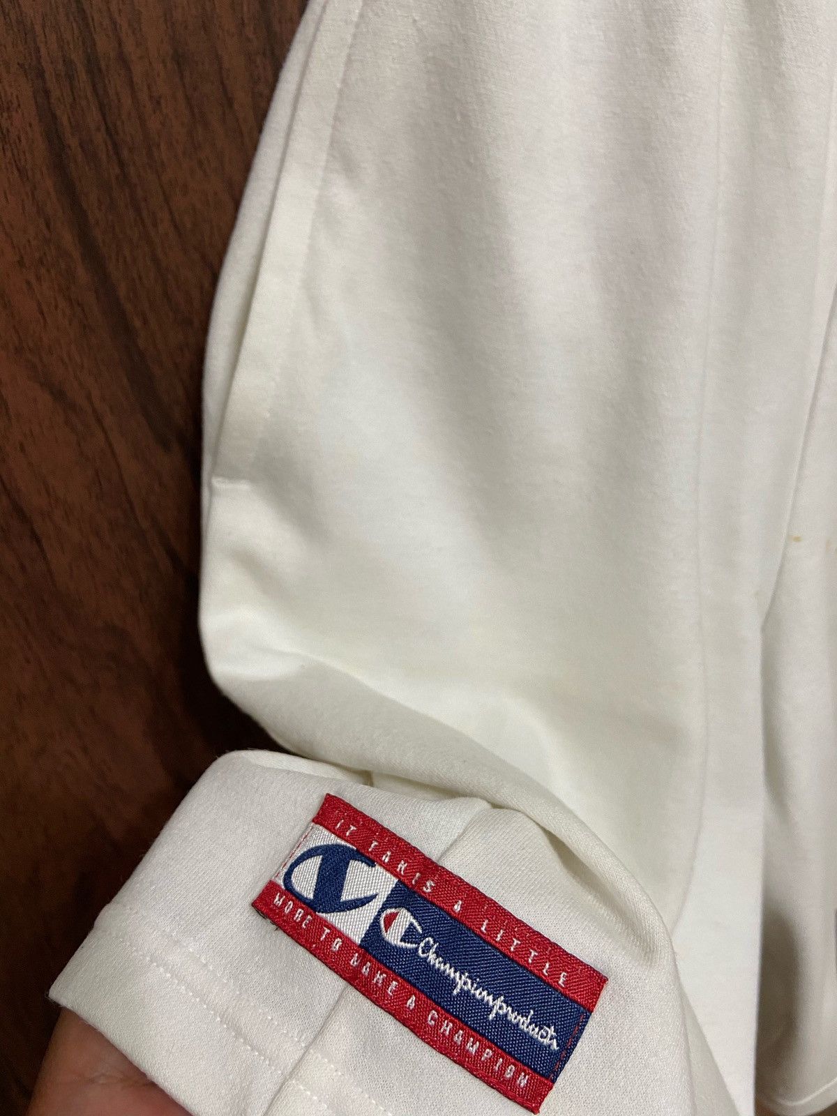 Champion Vintage Champion shortpant embroidered size S W26-31 Size US 30 / EU 46 - 3 Thumbnail