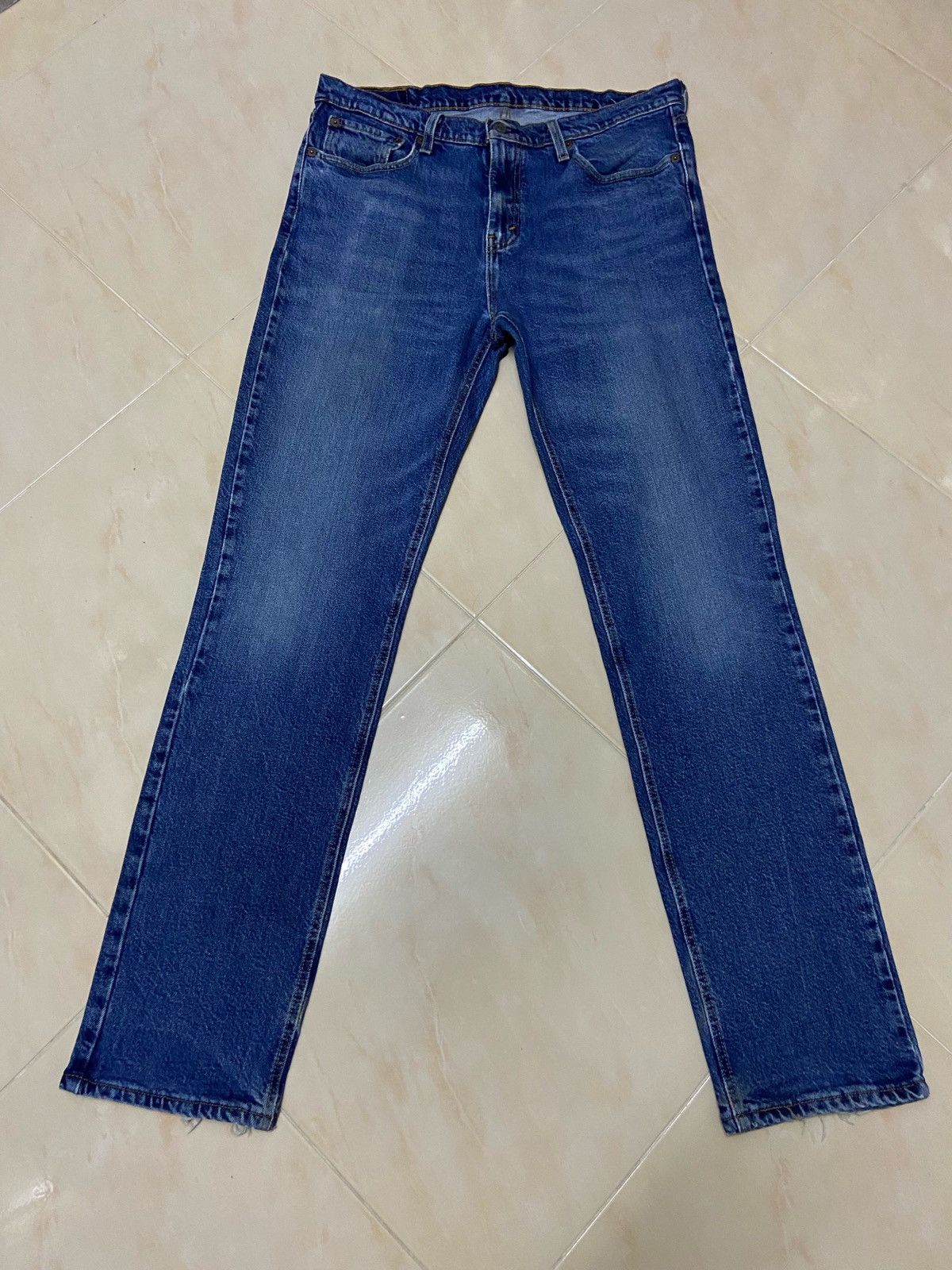 Levi's Vintage Levis 541 Denim straight leg athletic fit W34 Size US 34 / EU 50 - 2 Thumbnail