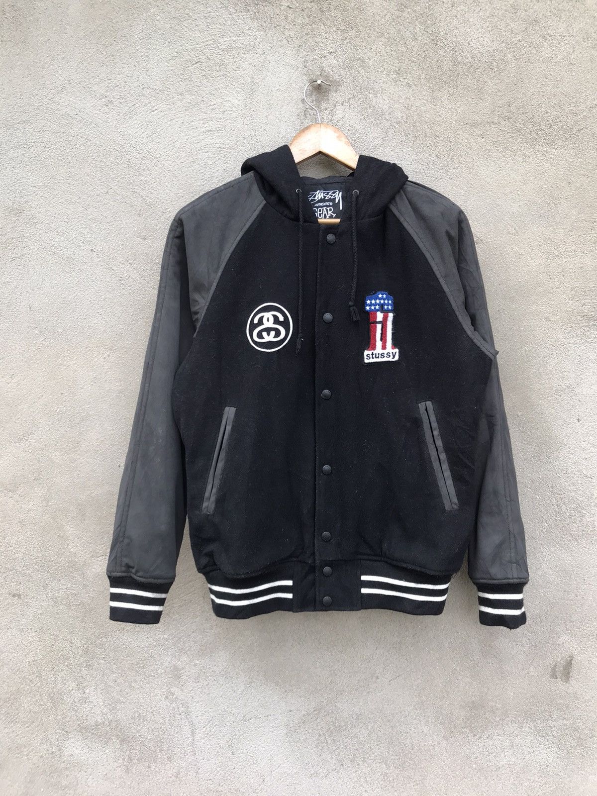 Stussy RARE VINTAGE EMBROIDERED STUSSY ONE FLAG VARSITY STYLE Size US M / EU 48-50 / 2 - 3 Thumbnail