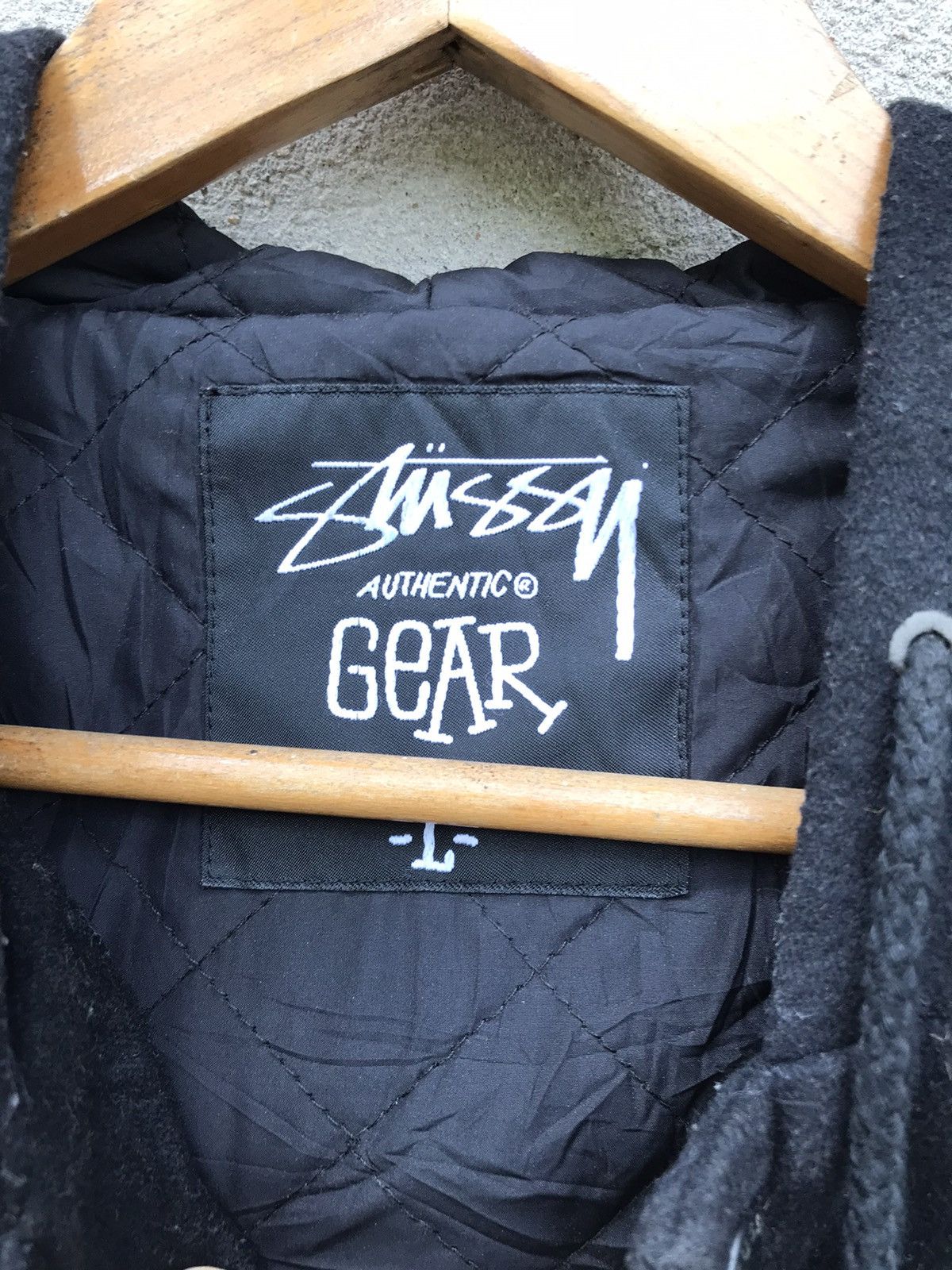 Stussy RARE VINTAGE EMBROIDERED STUSSY ONE FLAG VARSITY STYLE Size US M / EU 48-50 / 2 - 13 Thumbnail