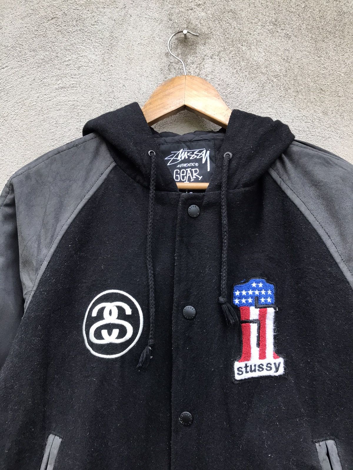 Stussy RARE VINTAGE EMBROIDERED STUSSY ONE FLAG VARSITY STYLE Size US M / EU 48-50 / 2 - 12 Thumbnail