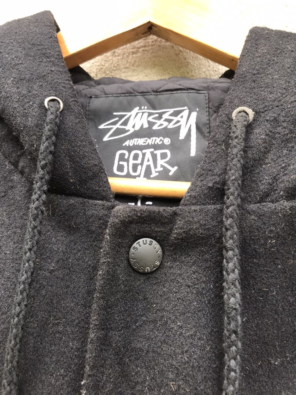 Stussy RARE VINTAGE EMBROIDERED STUSSY ONE FLAG VARSITY STYLE Size US M / EU 48-50 / 2 - 14 Thumbnail