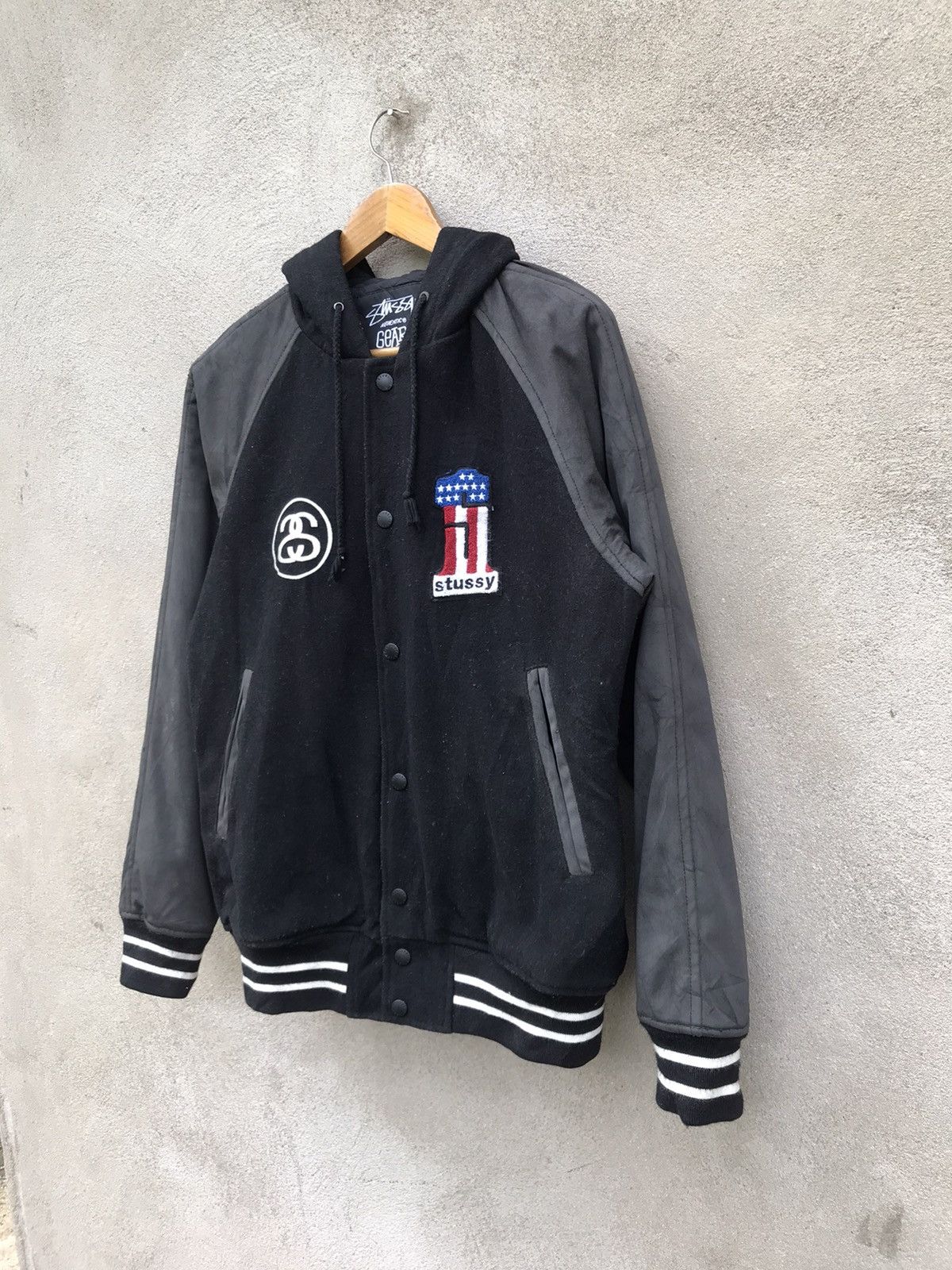 Stussy RARE VINTAGE EMBROIDERED STUSSY ONE FLAG VARSITY STYLE Size US M / EU 48-50 / 2 - 4 Thumbnail