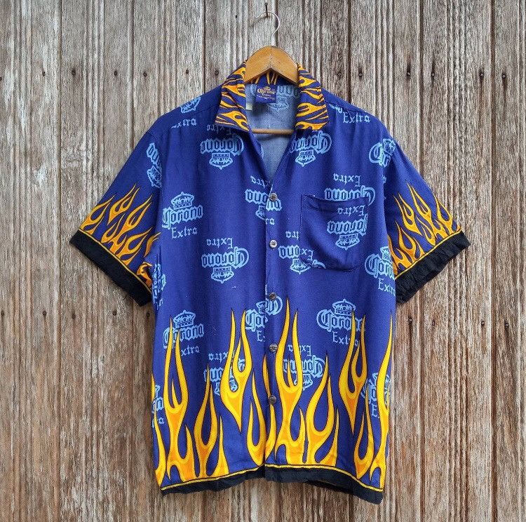 Vintage Vintage Hawaiian Rayon Shirt Nice Design Fire Style Size US M / EU 48-50 / 2 - 1 Thumbnail