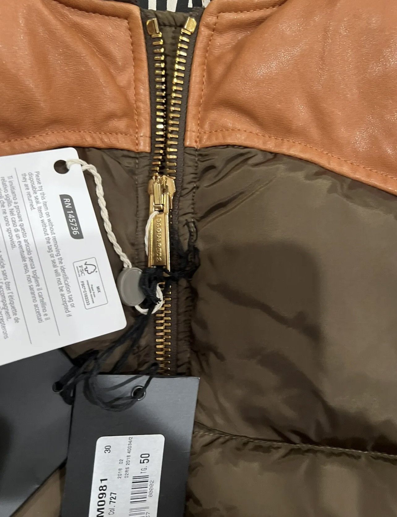 Dsquared2 dsquared2 jacket down bomber puffer size 50 (M) $2500 Size US M / EU 48-50 / 2 - 2 Thumbnail