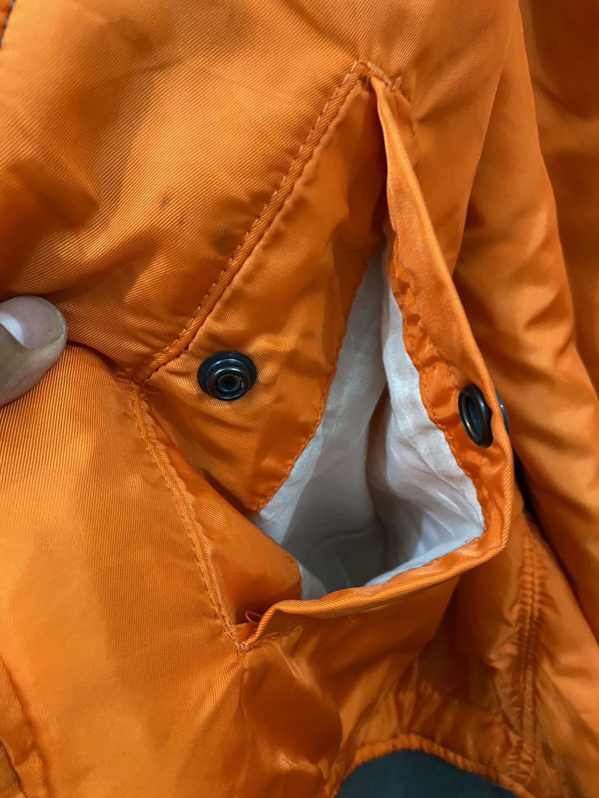 Alpha Industries Vintage MA-1 Alpha Industries Bomber Jacket Size US M / EU 48-50 / 2 - 13 Thumbnail