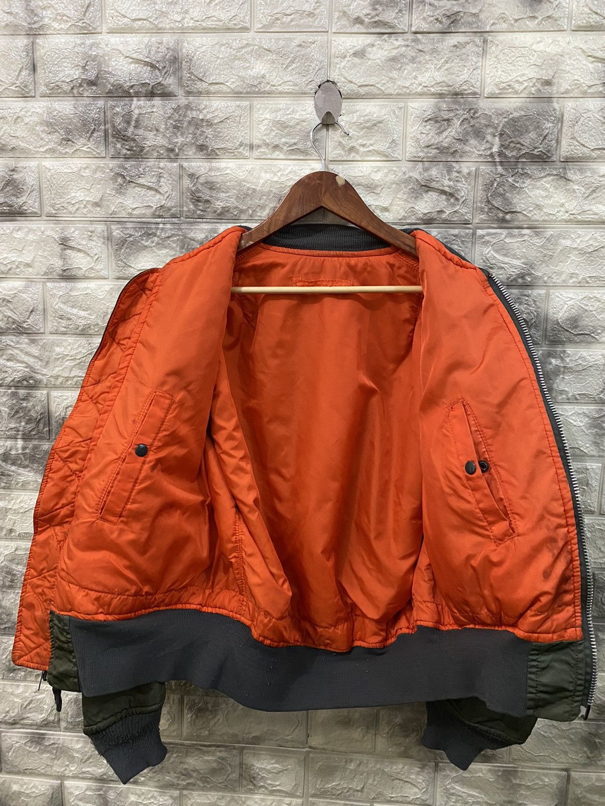 Alpha Industries Vintage MA-1 Alpha Industries Bomber Jacket Size US M / EU 48-50 / 2 - 12 Thumbnail