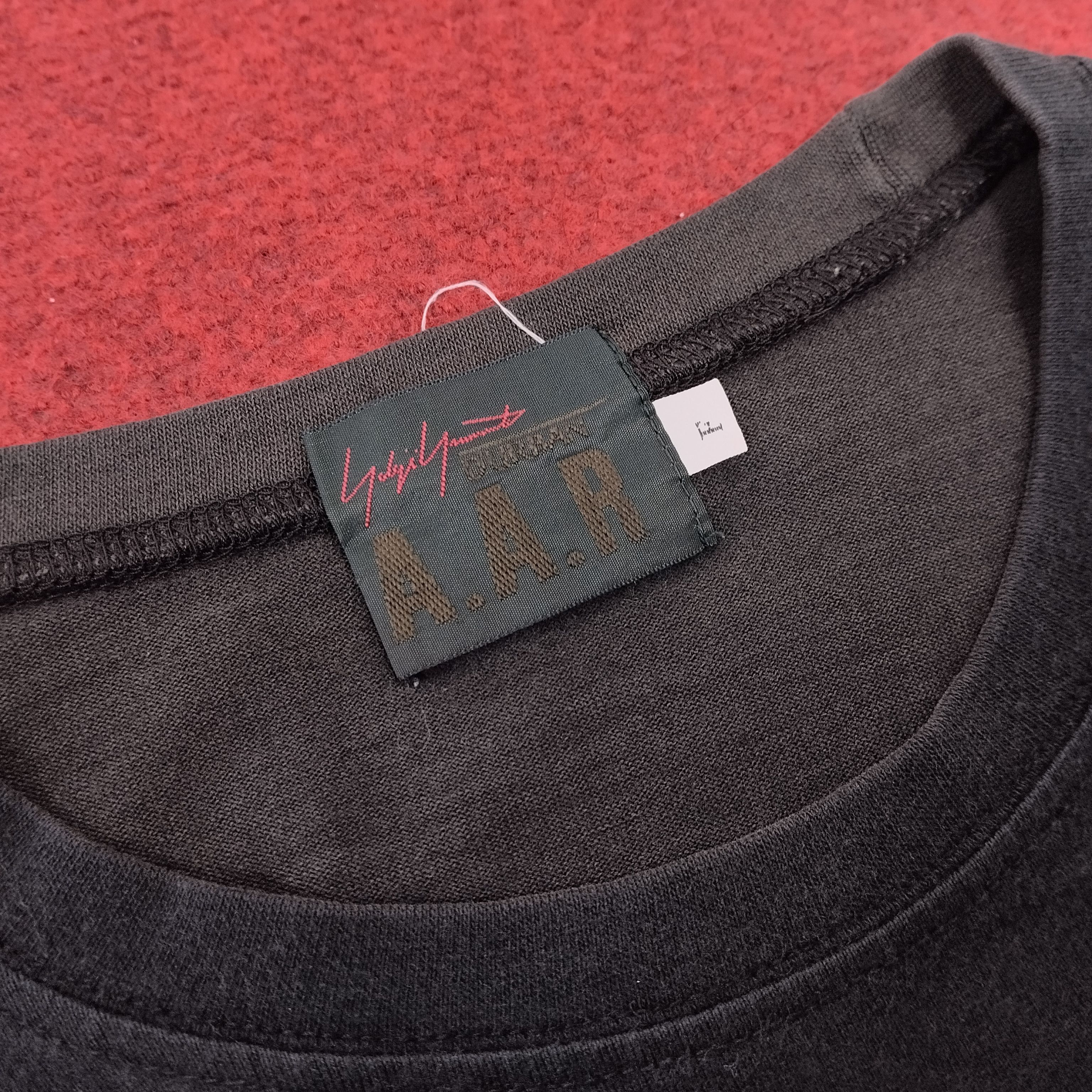 Yohji Yamamoto Yohji Yamamoto Japanese Designer Brand Custom Art Tshirt Size US S / EU 44-46 / 1 - 6 Thumbnail