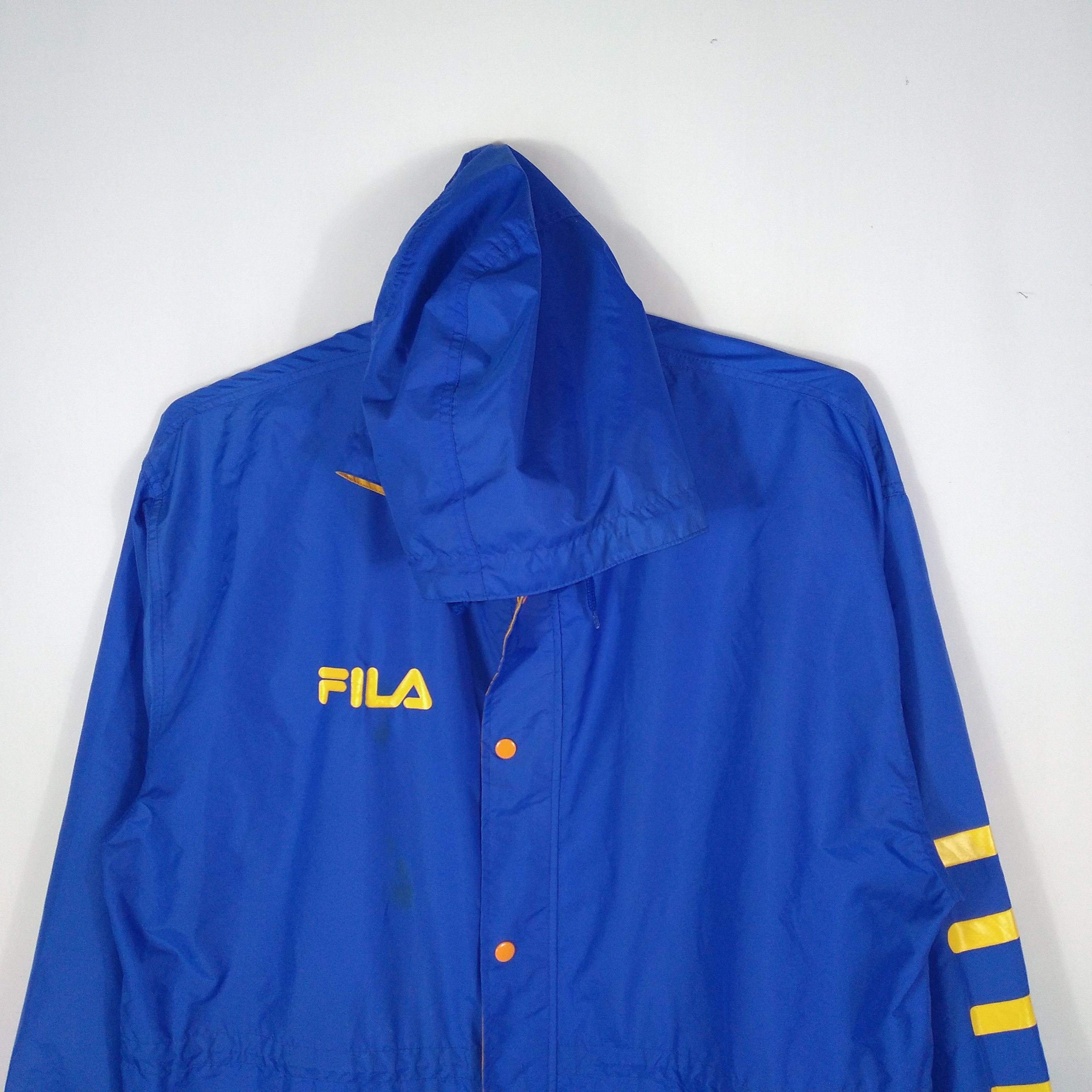 Fila Vintage FILA Windbreaker Raincoats Outdoor Hoodie Jacket Size US XXL / EU 58 / 5 - 3 Thumbnail