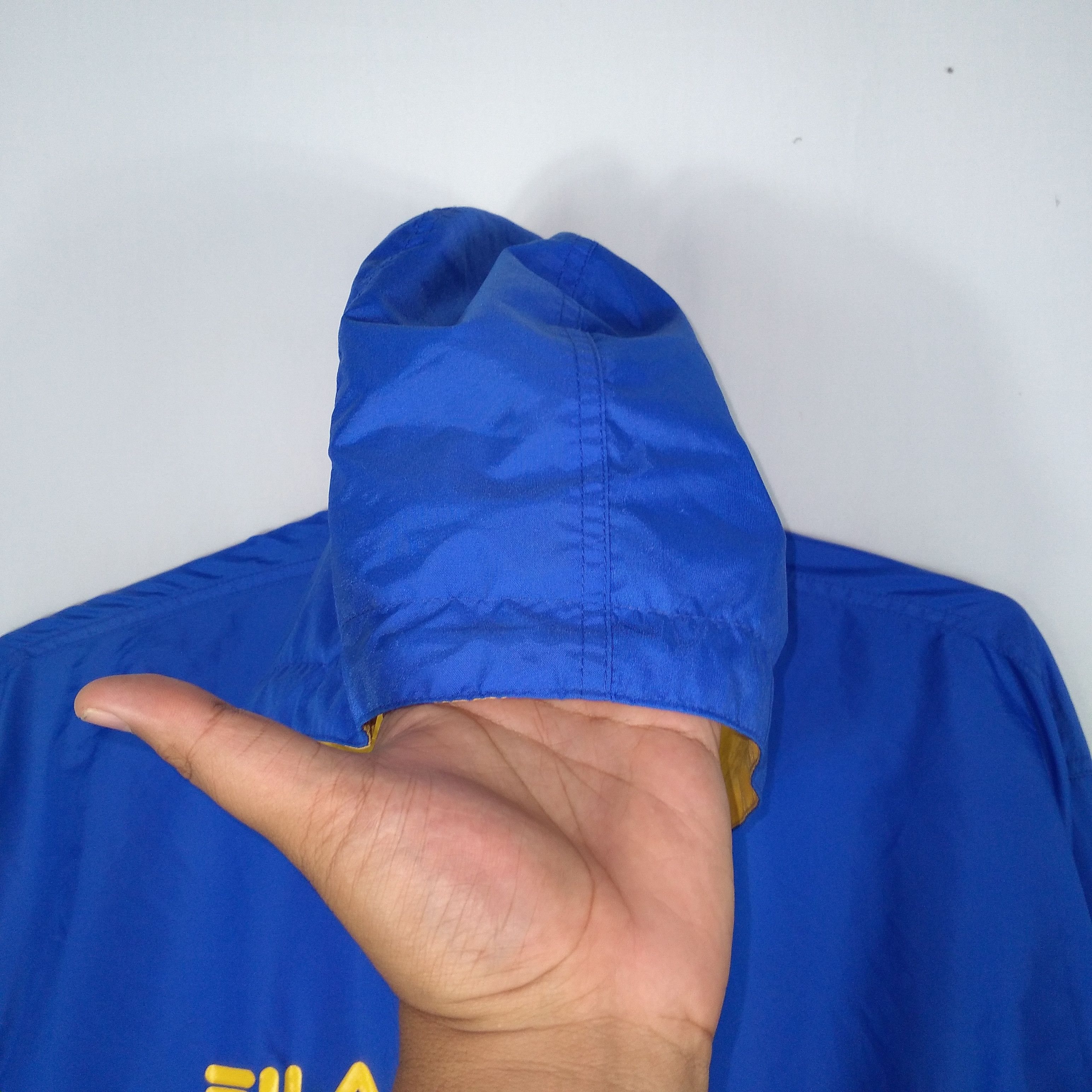Fila Vintage FILA Windbreaker Raincoats Outdoor Hoodie Jacket Size US XXL / EU 58 / 5 - 2 Thumbnail