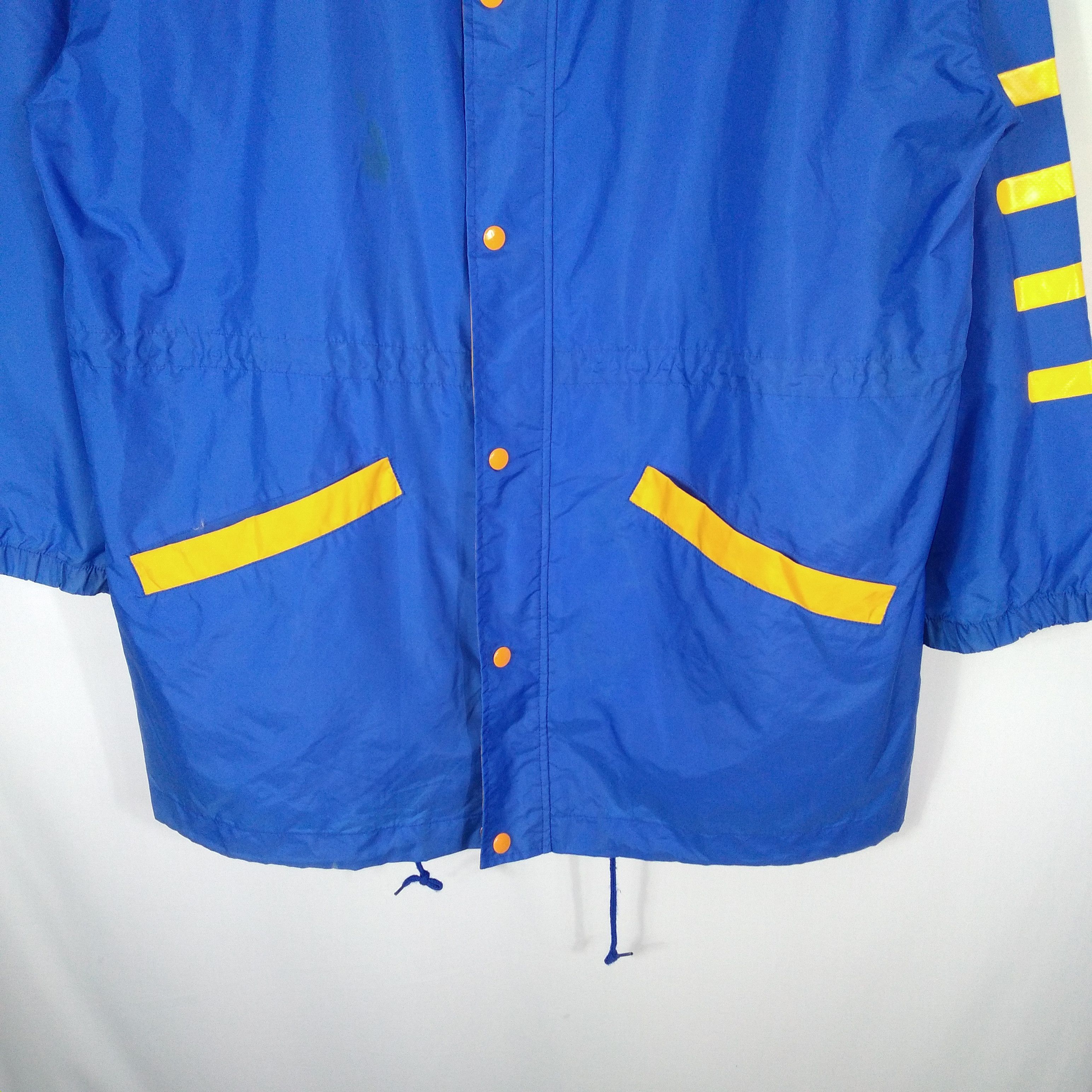 Fila Vintage FILA Windbreaker Raincoats Outdoor Hoodie Jacket Size US XXL / EU 58 / 5 - 4 Thumbnail