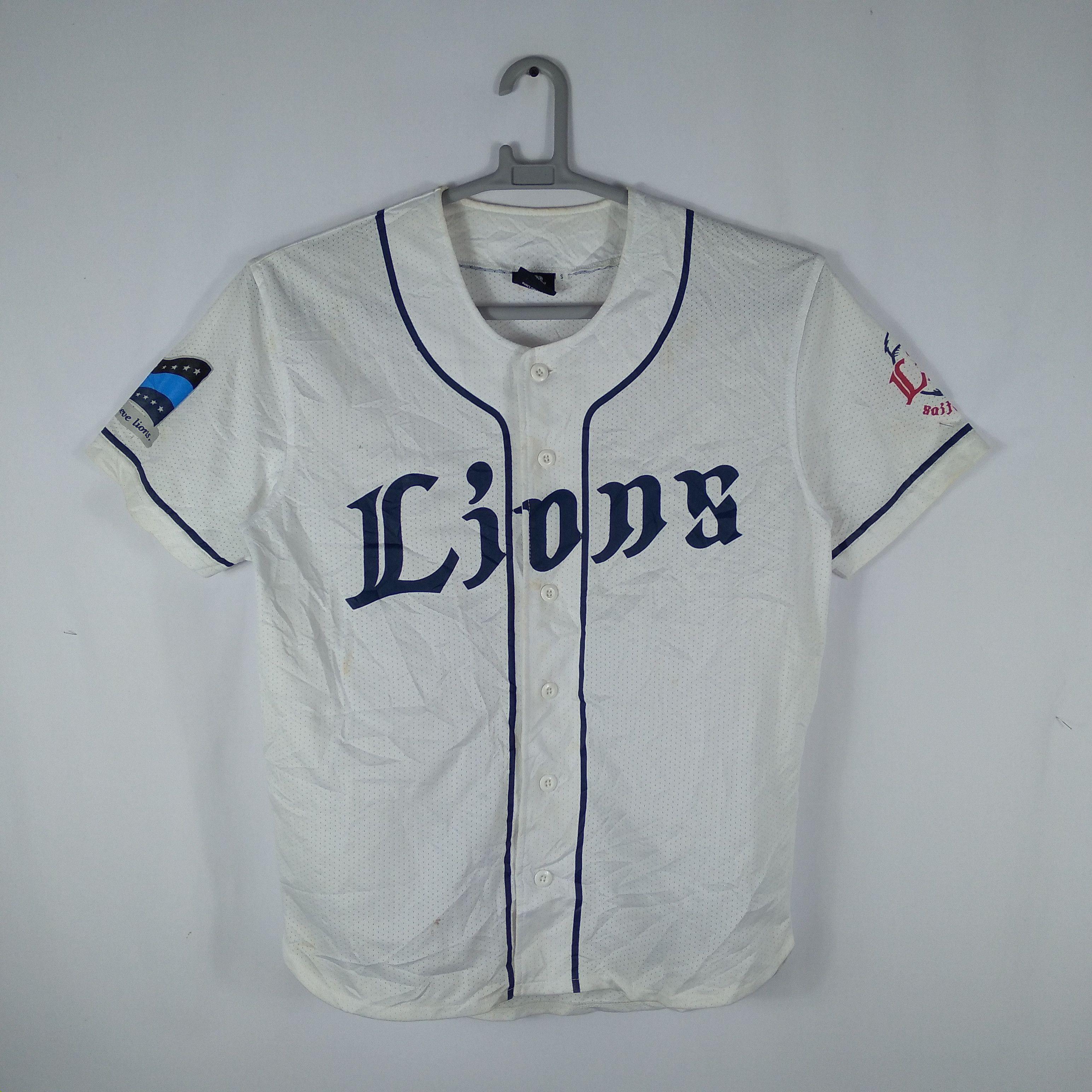 Japanese Brand Official Lions Saitama Seibu Japanese Baseball Jersey Size US L / EU 52-54 / 3 - 1 Thumbnail