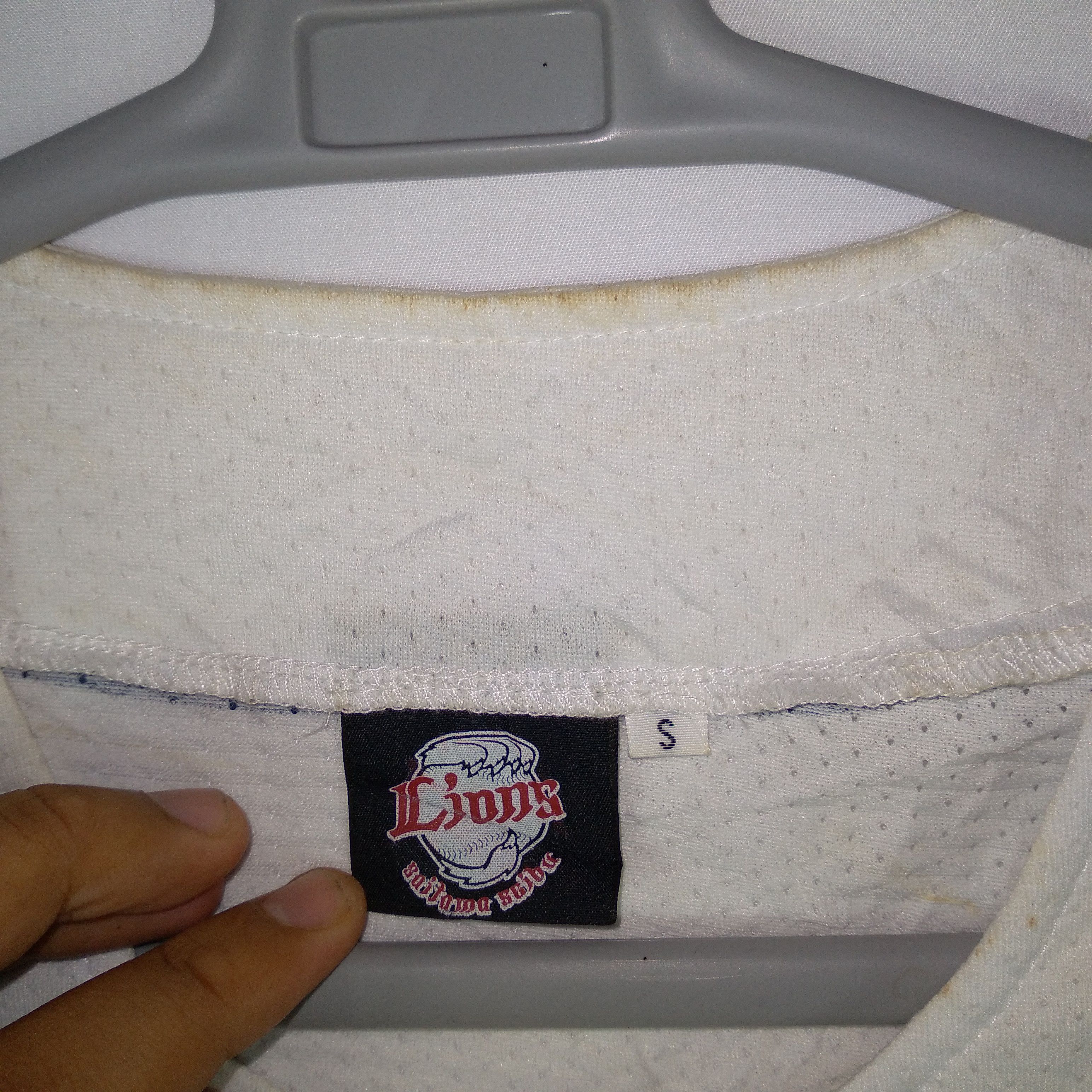Japanese Brand Official Lions Saitama Seibu Japanese Baseball Jersey Size US L / EU 52-54 / 3 - 12 Thumbnail