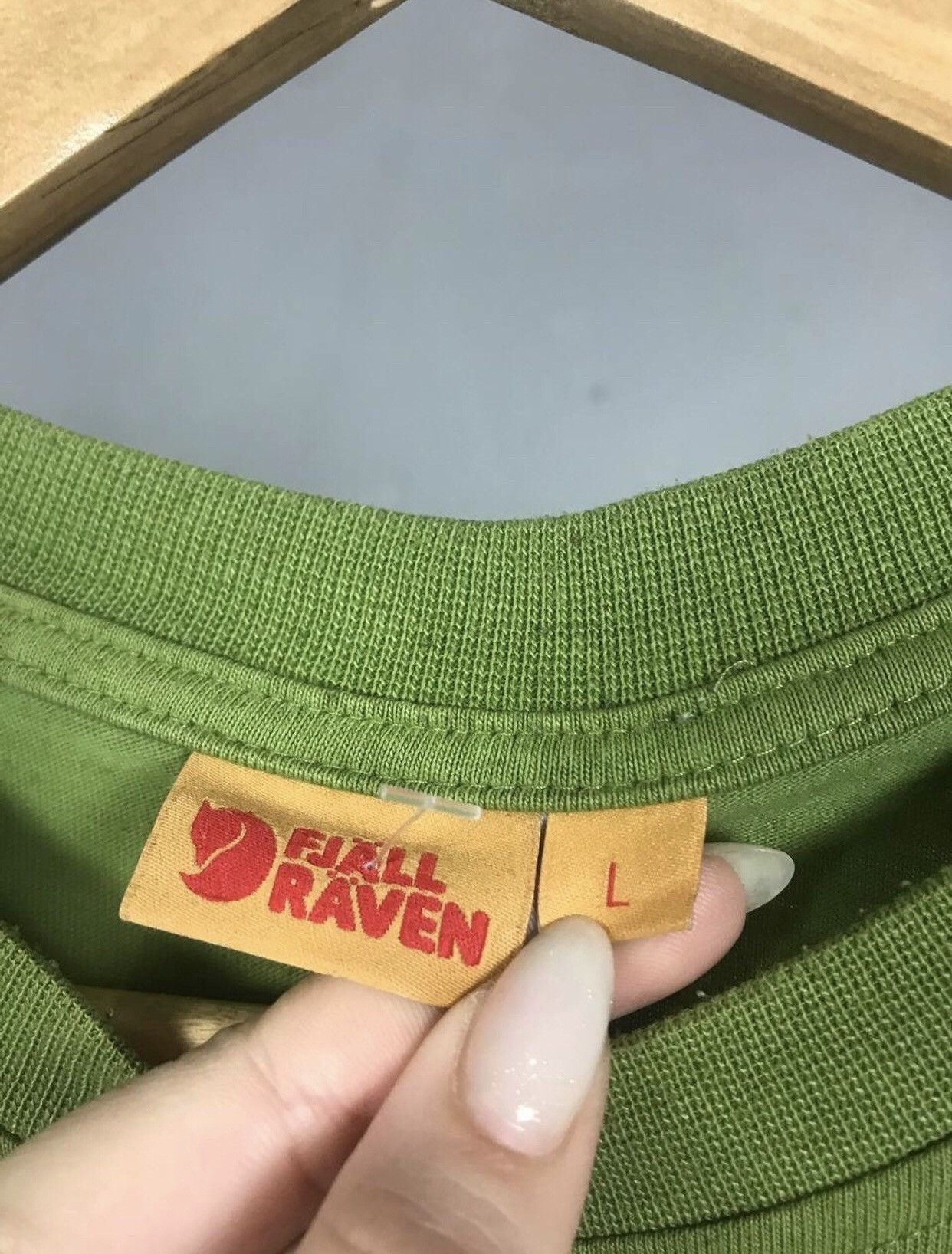 Fjallraven Fjallraven Equipment vintage outdoor streetwear tee Size US L / EU 52-54 / 3 - 4 Thumbnail
