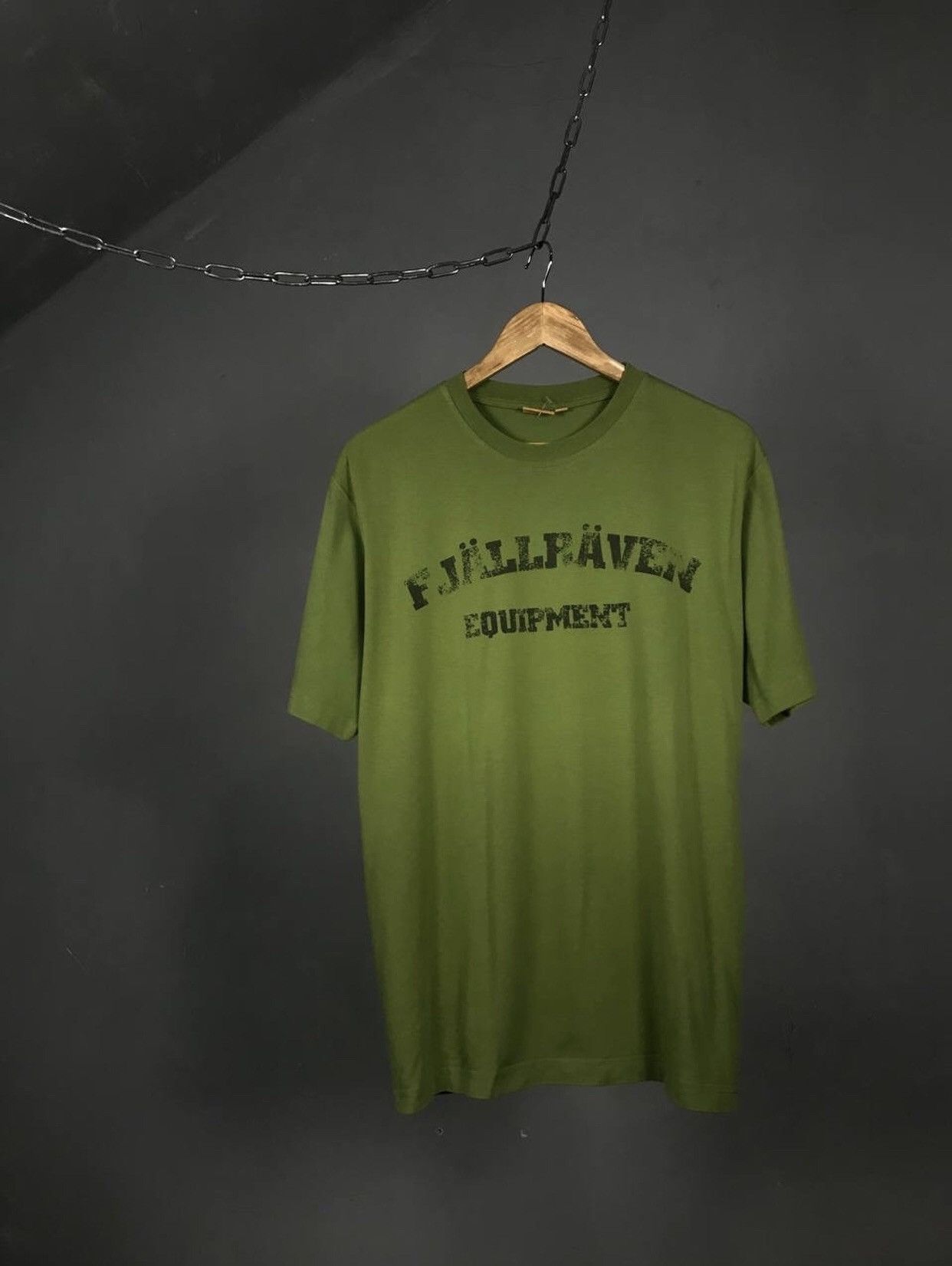 Fjallraven Fjallraven Equipment vintage outdoor streetwear tee Size US L / EU 52-54 / 3 - 1 Thumbnail