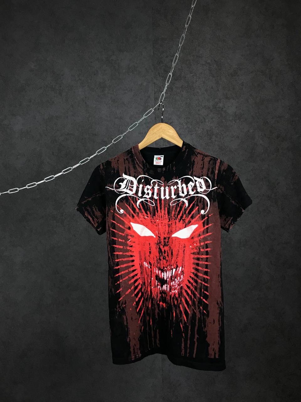 Band Tees Disturbed vintage rock band overprinted tee Size US S / EU 44-46 / 1 - 1 Thumbnail