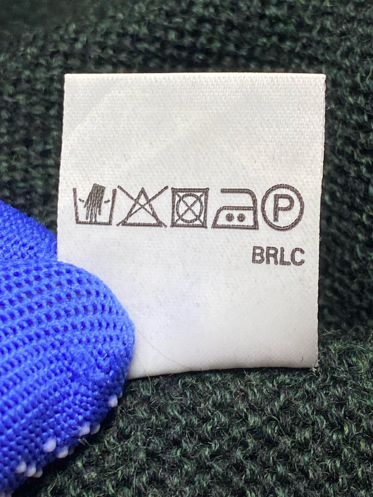 Burberry Vintage 90s Burberrys Cable Knit Big Logo Sweater Size US M / EU 48-50 / 2 - 13 Thumbnail