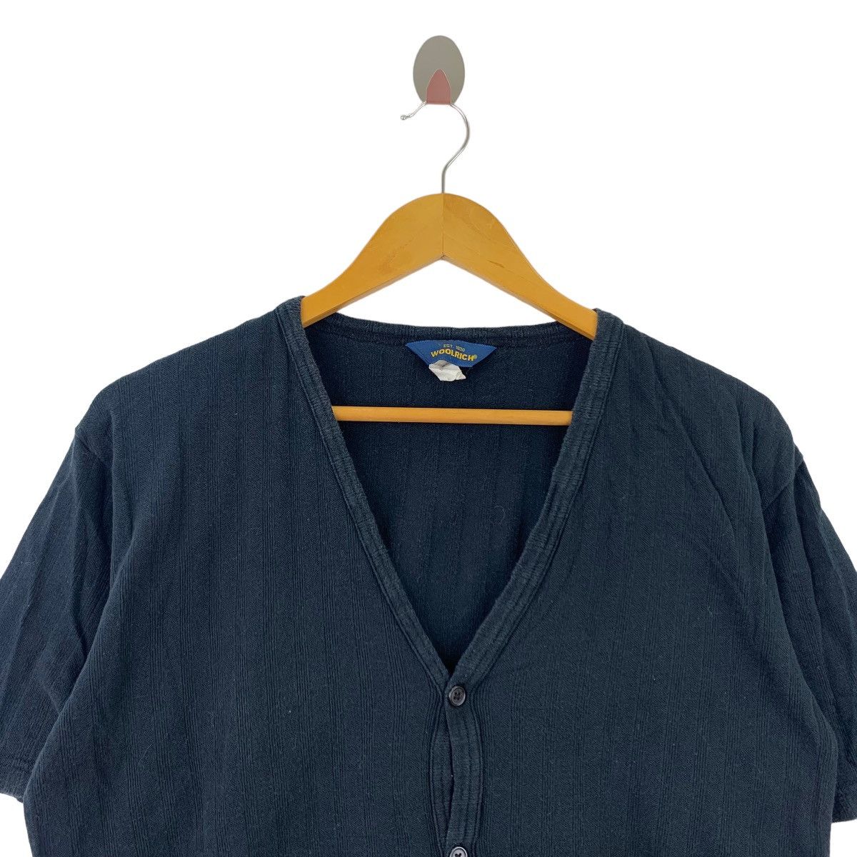 Vintage Vintage WOOLRICH USA Button Up V-neck Short Sleeve Shirt Size US M / EU 48-50 / 2 - 2 Thumbnail