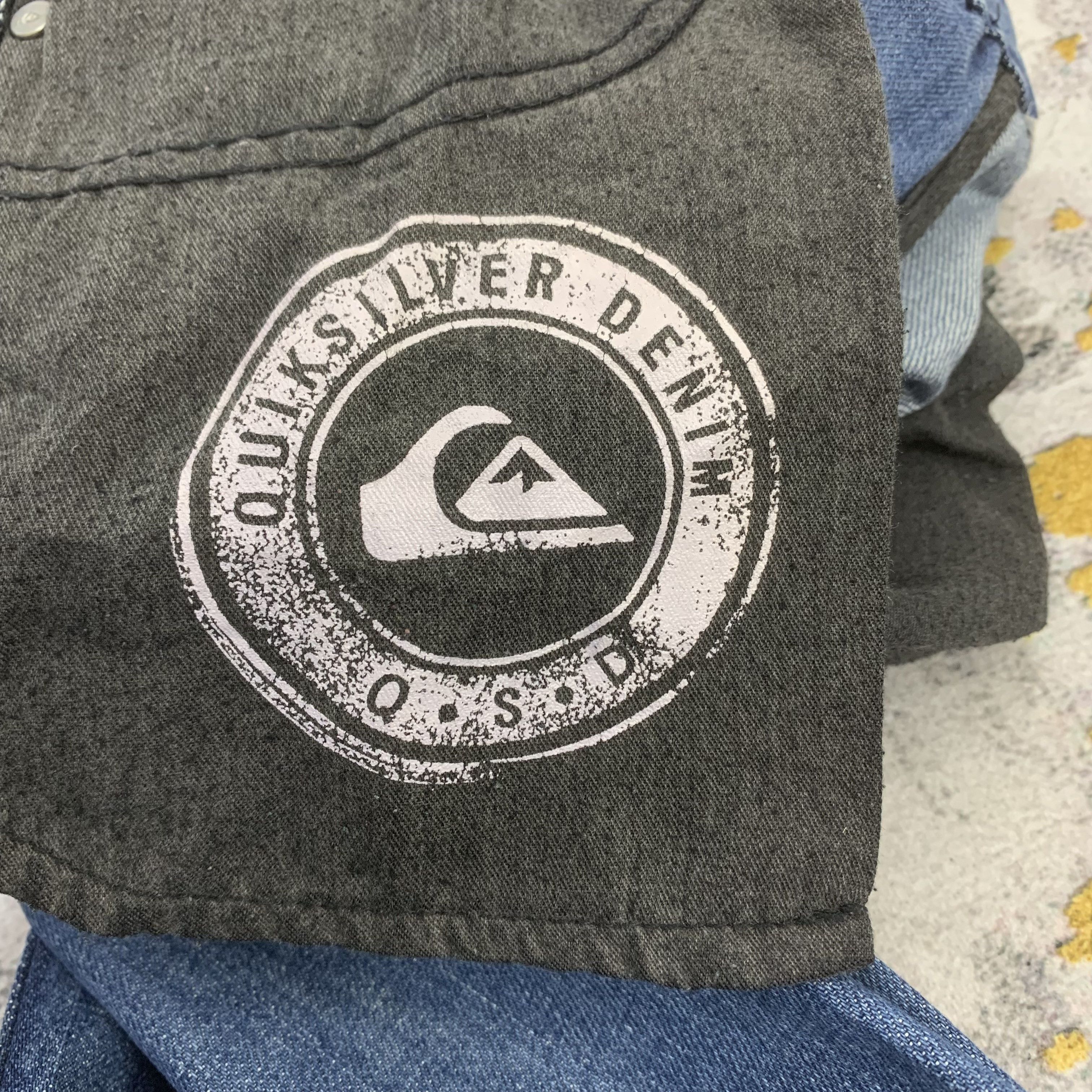 Quiksilver Quiksilver Blue Wash Mid Rise Jeans Slim Tapered Fit Size US 30 / EU 46 - 10 Thumbnail