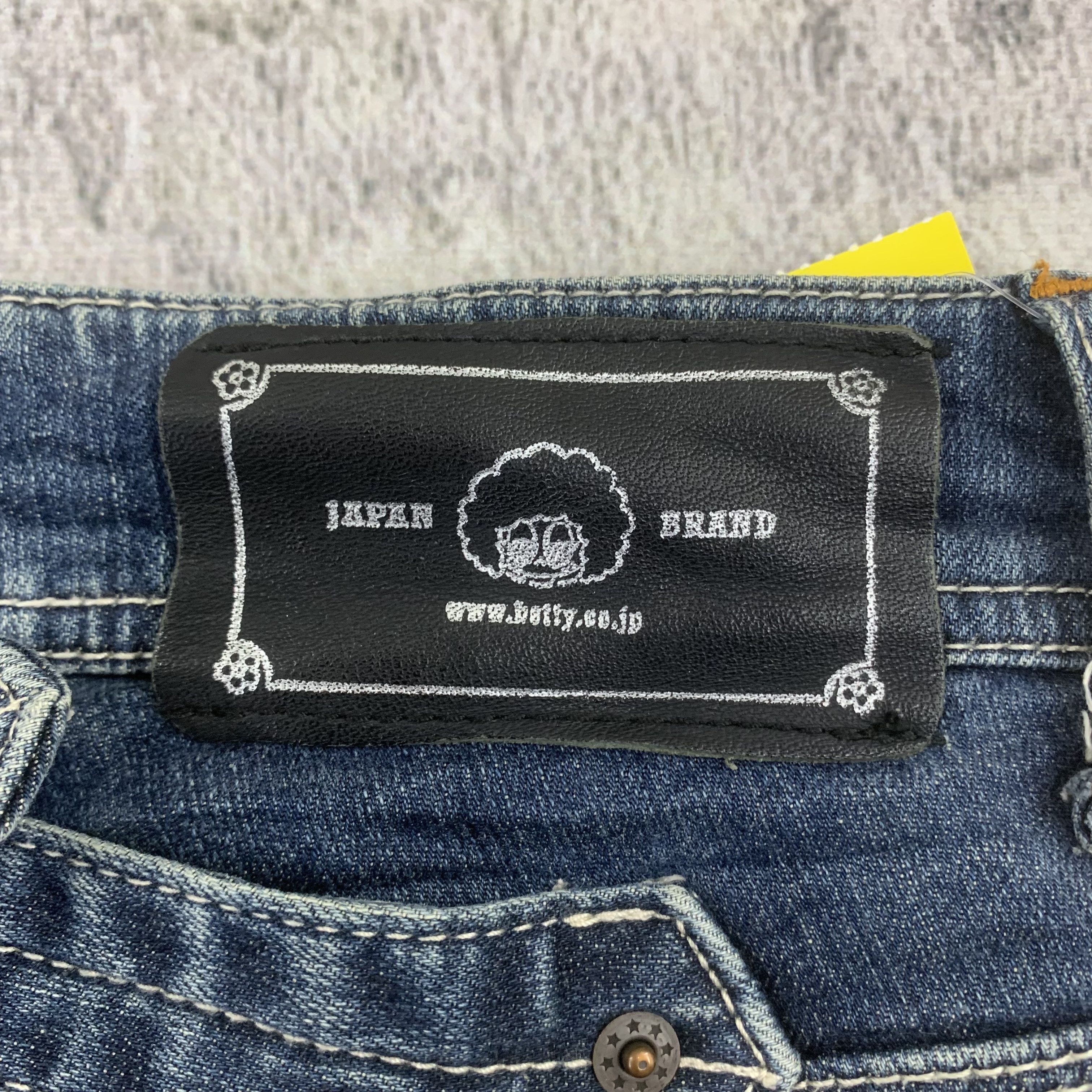 Japanese Brand Flare Womens Jeans Vintage Betty Smith Dark Wash Jeans Size 28" / US 6 / IT 42 - 6 Thumbnail