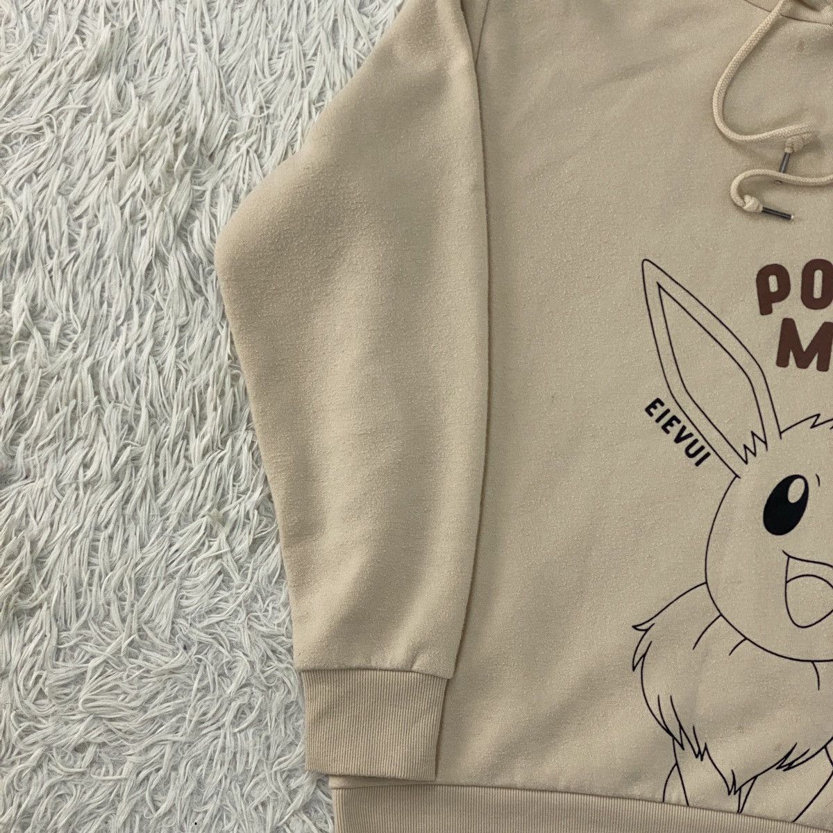 Pokemon Pokemon Pocket Monster Eievui Eevee Sweater Size US M / EU 48-50 / 2 - 3 Thumbnail