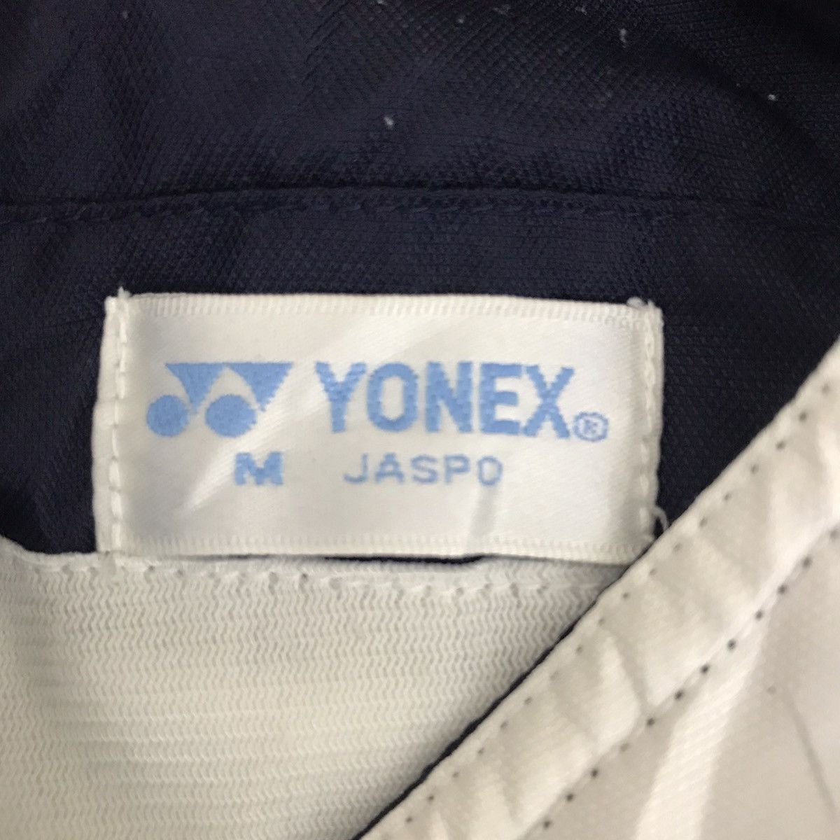 Vintage Vintage YONEX BADMINTON SPORTSWEAR Light Windbreaker Jacket Size US M / EU 48-50 / 2 - 5 Thumbnail
