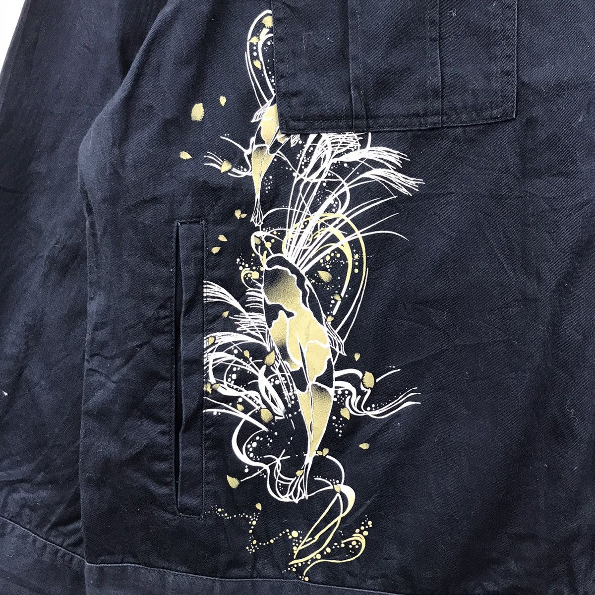 Japanese Brand JAPANESE BRAND Sukajan Motif Koi Fish Paint Jeans Jacket Size US XXL / EU 58 / 5 - 3 Thumbnail