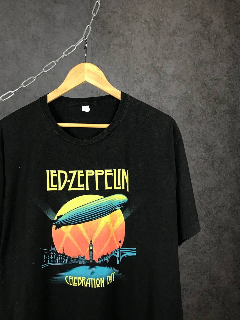 Band Tees × Led Zeppelin × Vintage Led Zeppelin vintage rock band tee Size US XL / EU 56 / 4 - 2 Thumbnail