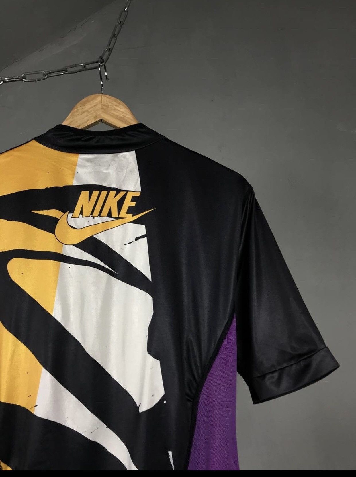 Nike Nike swoosh sportwear vintage velo tee Size US M / EU 48-50 / 2 - 3 Thumbnail
