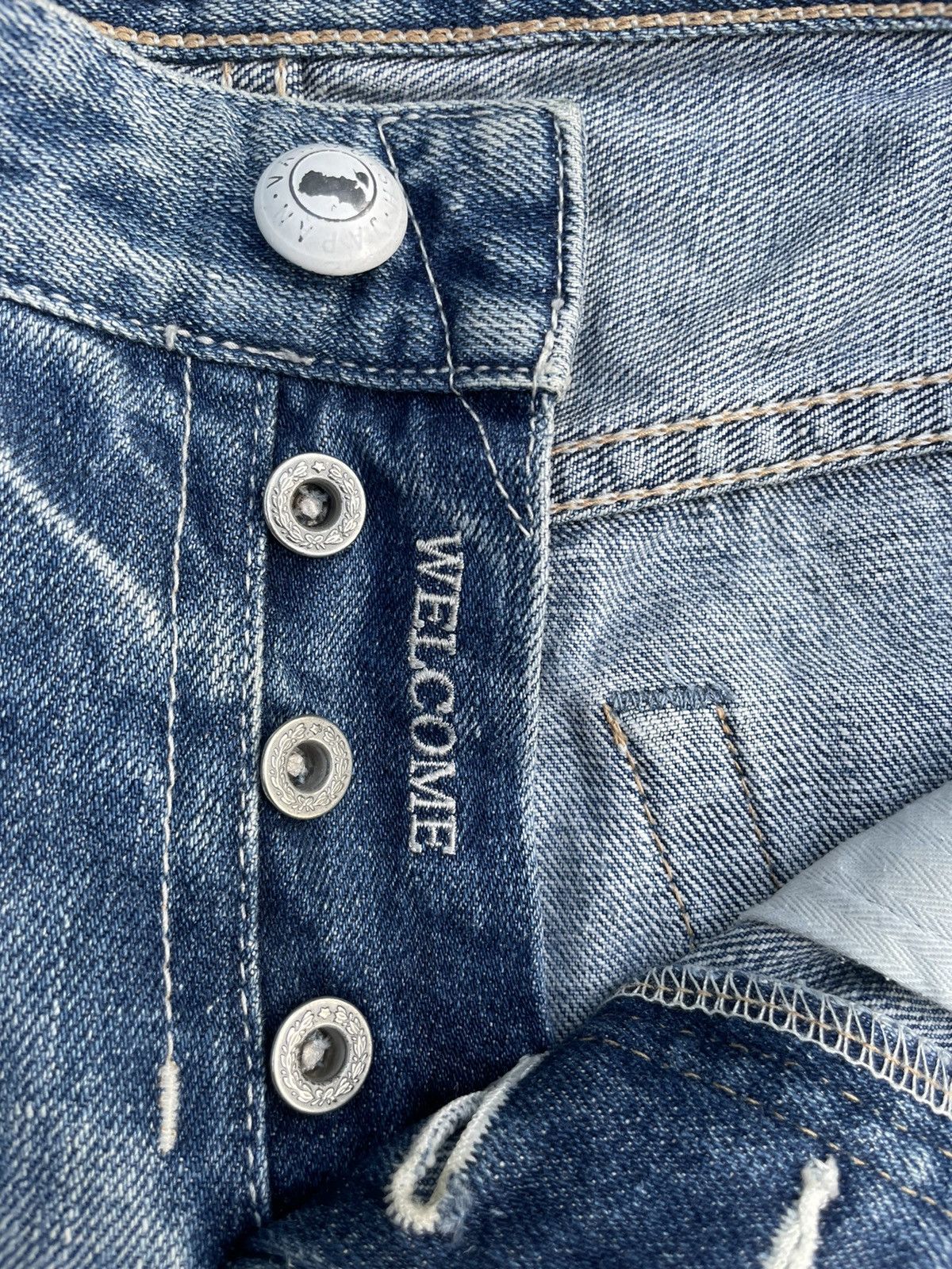 If Six Was Nine × Vanquish Vanquish Japan Aging Distressed Denim Size US 33 - 17 Thumbnail