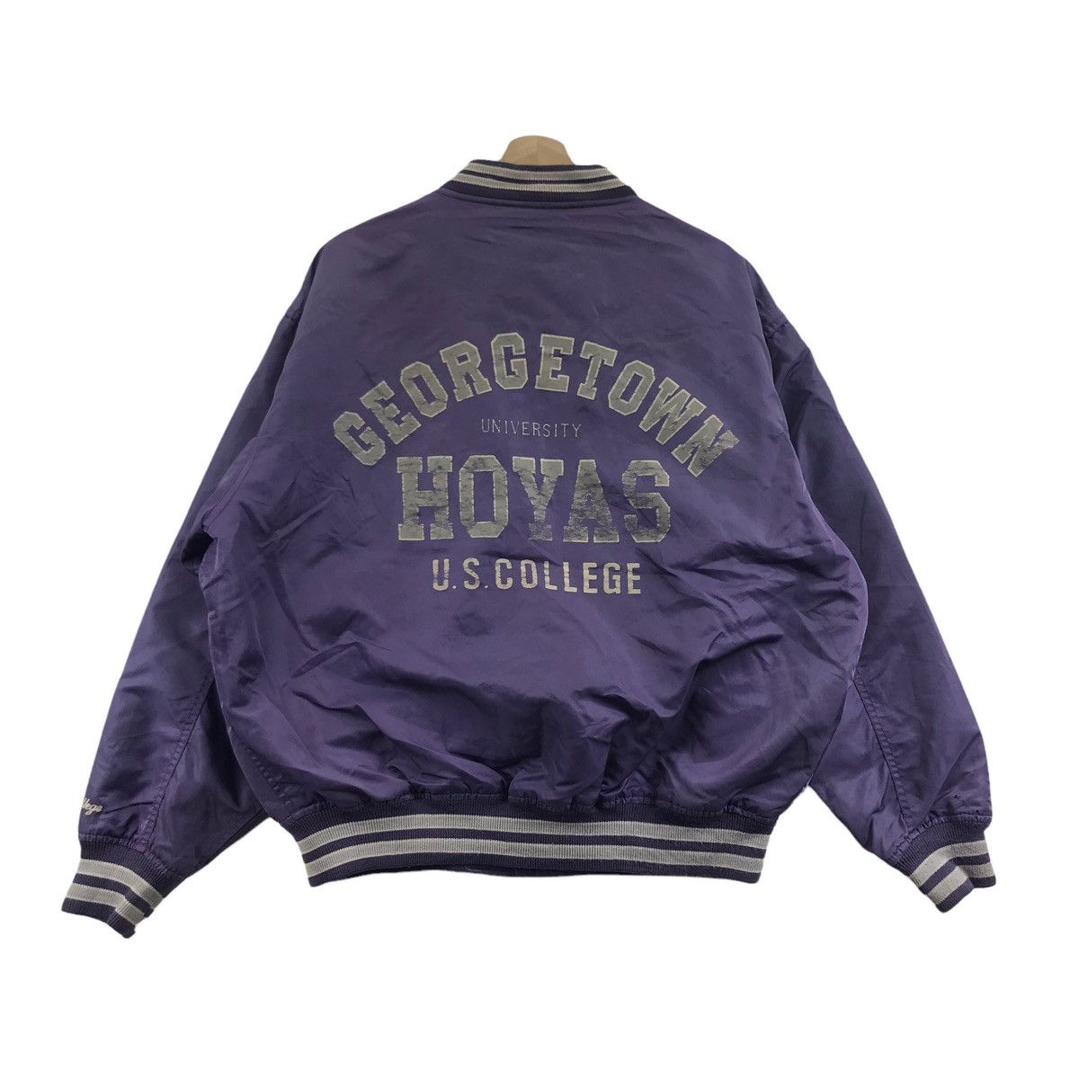 Vintage GEORGETOWN UNIVERSITY HOYAS U.S College Bomber Coach Jacket Size US XXL / EU 58 / 5 - 1 Thumbnail