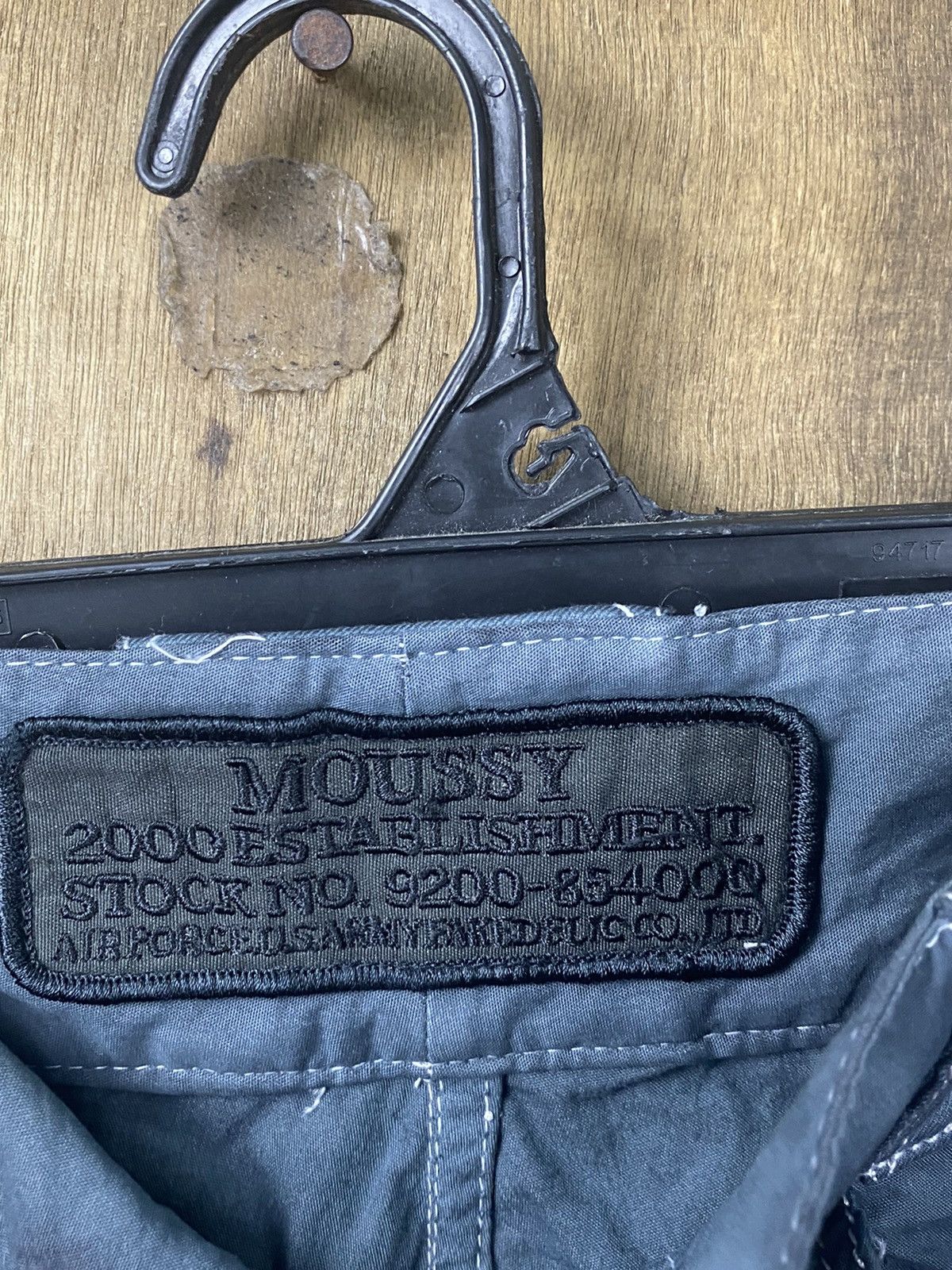 Faded Glory × Japanese Brand × MOUSSY Moussy faded grey multipocket jogger Cargo Pants #Z116 Size US 27 - 9 Thumbnail