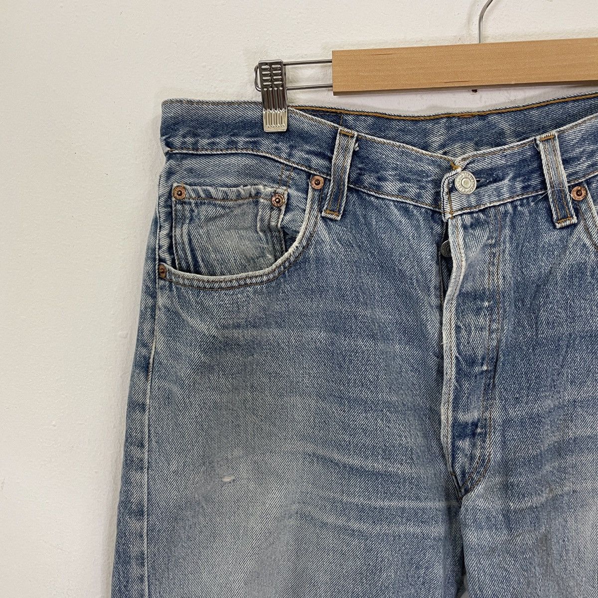 Levi's Vintage 90s Levis 501 Distressed Denim Jeans Size US 33 - 3 Thumbnail