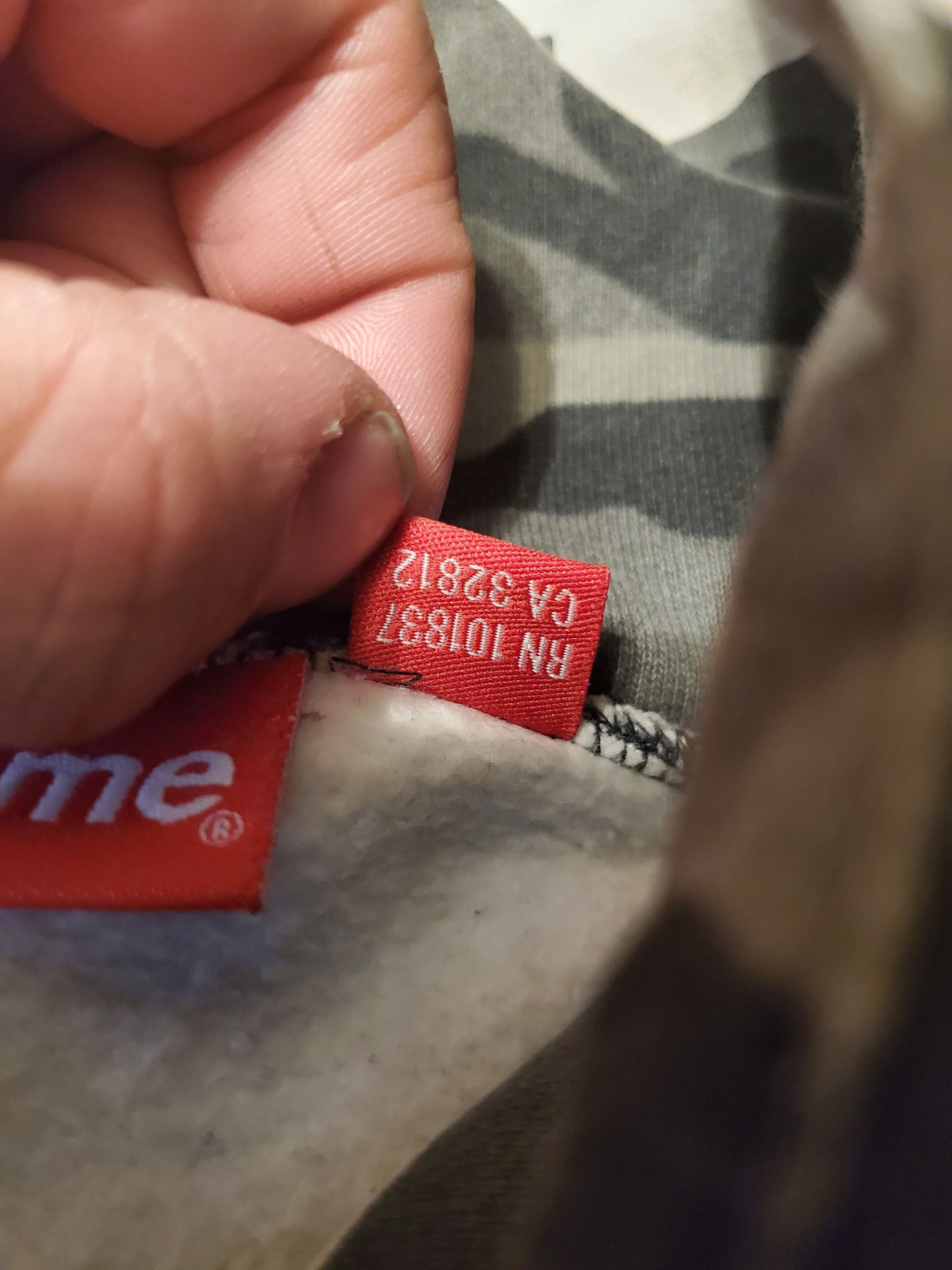 Supreme Supreme FW13 Snow Camo Box Logo Size US M / EU 48-50 / 2 - 9 Thumbnail