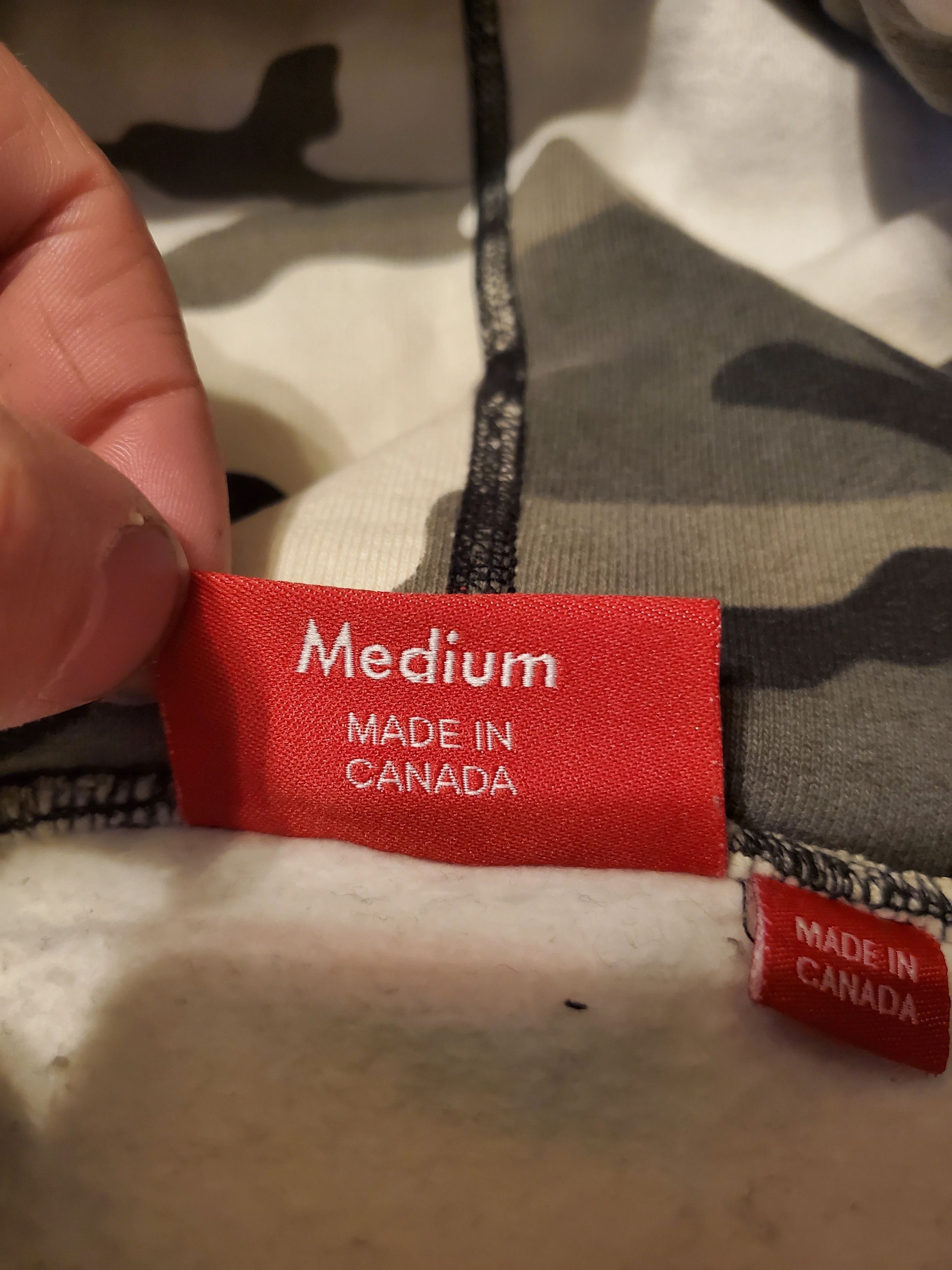 Supreme Supreme FW13 Snow Camo Box Logo Size US M / EU 48-50 / 2 - 8 Thumbnail