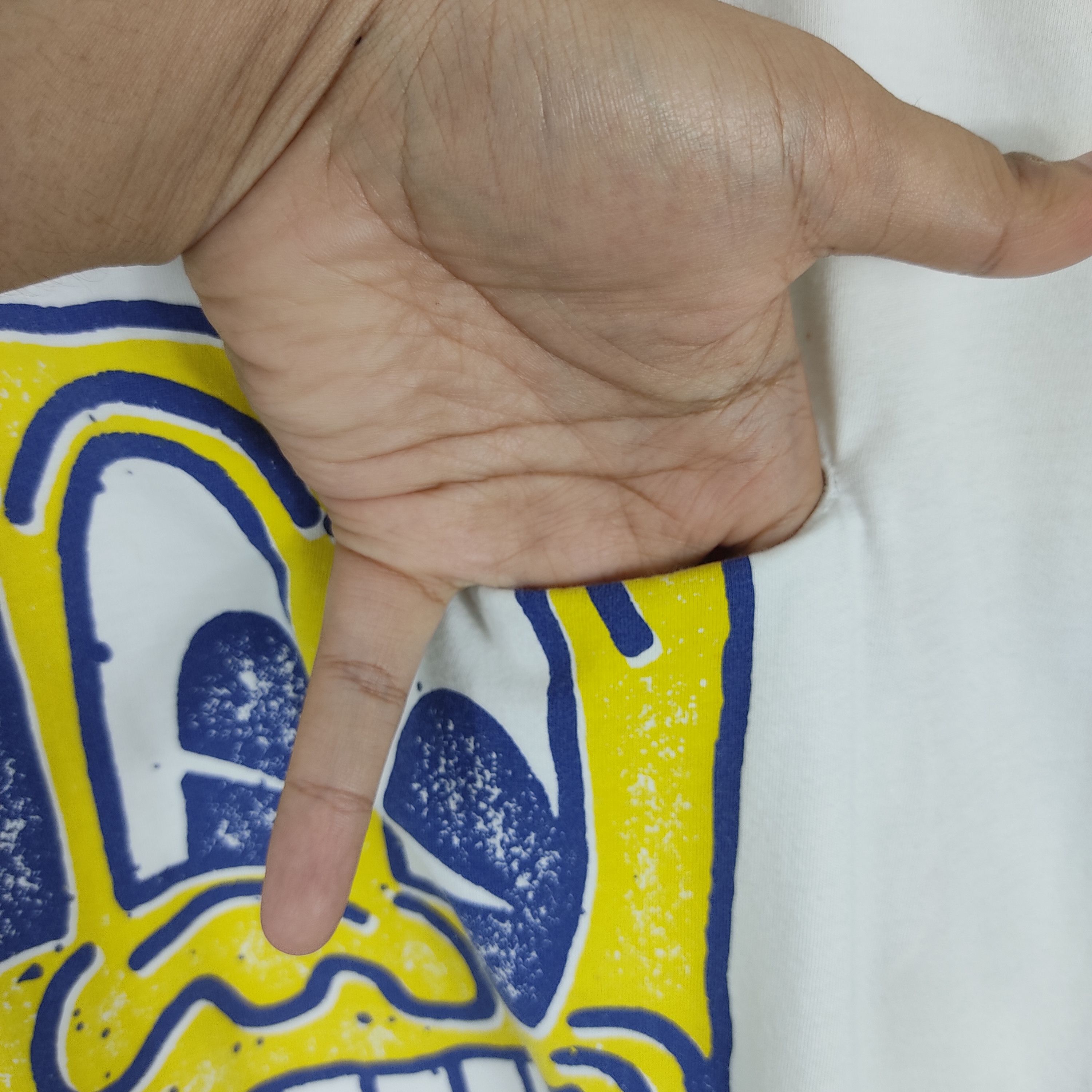 Keith Haring × Vintage Vintage Keith Haring T Shirt Size US XL / EU 56 / 4 - 4 Thumbnail