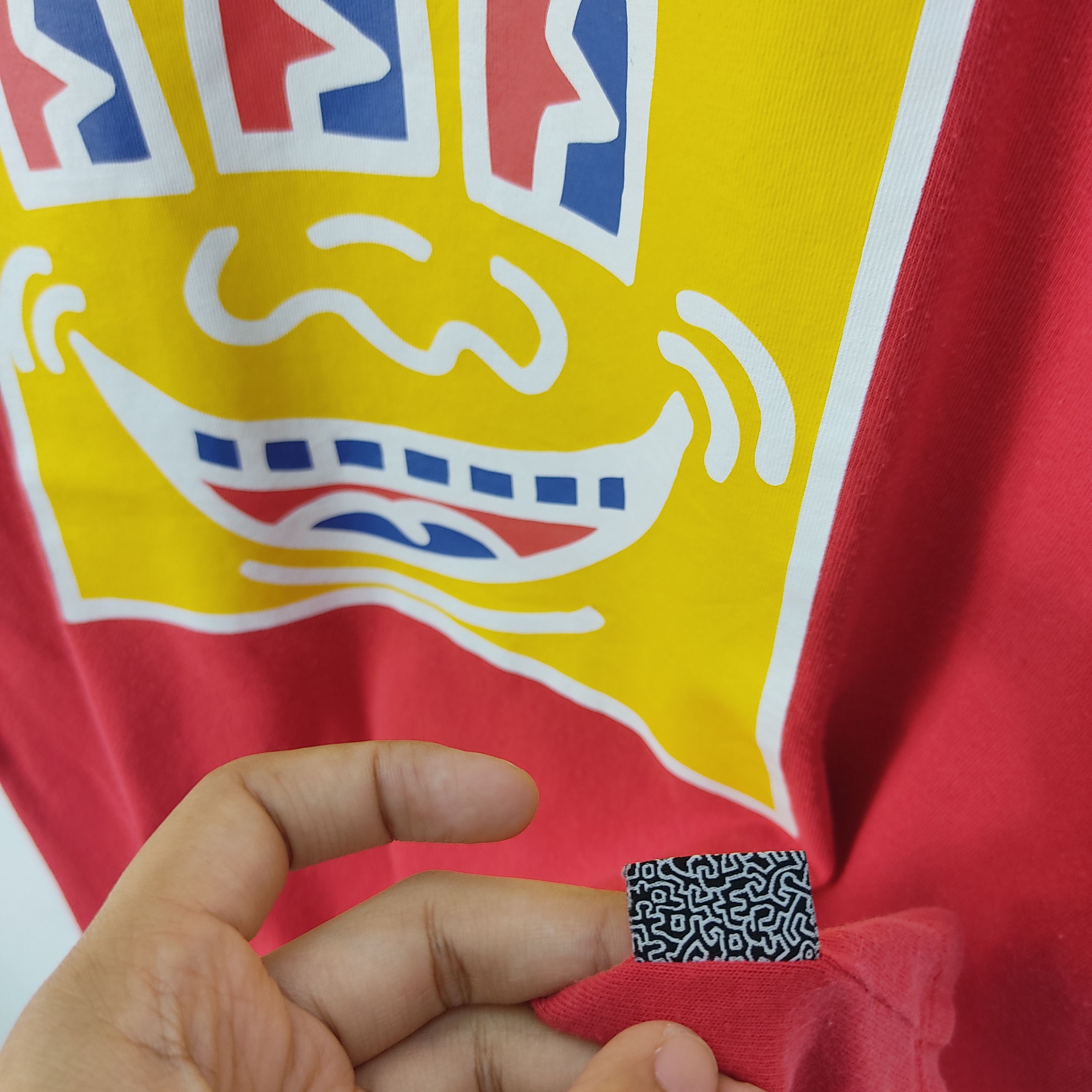 Japanese Brand × Keith Haring Keith Haring x Uniqlo T Shirt Size US XL / EU 56 / 4 - 4 Thumbnail