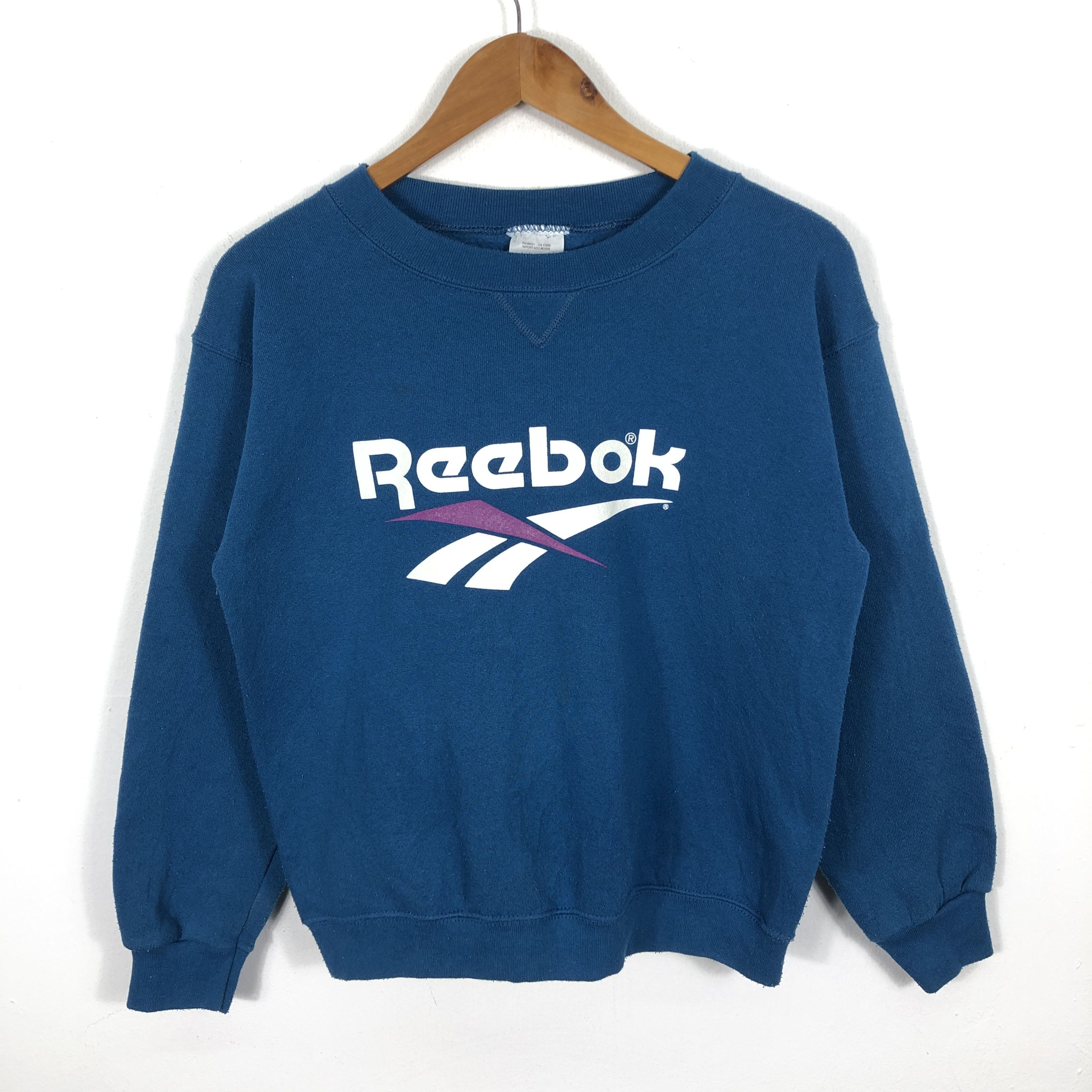 Reebok × Vintage Vintage 90s Reebok Spell Out Sweatshirt SWT338 Size US S / EU 44-46 / 1 - 1 Thumbnail