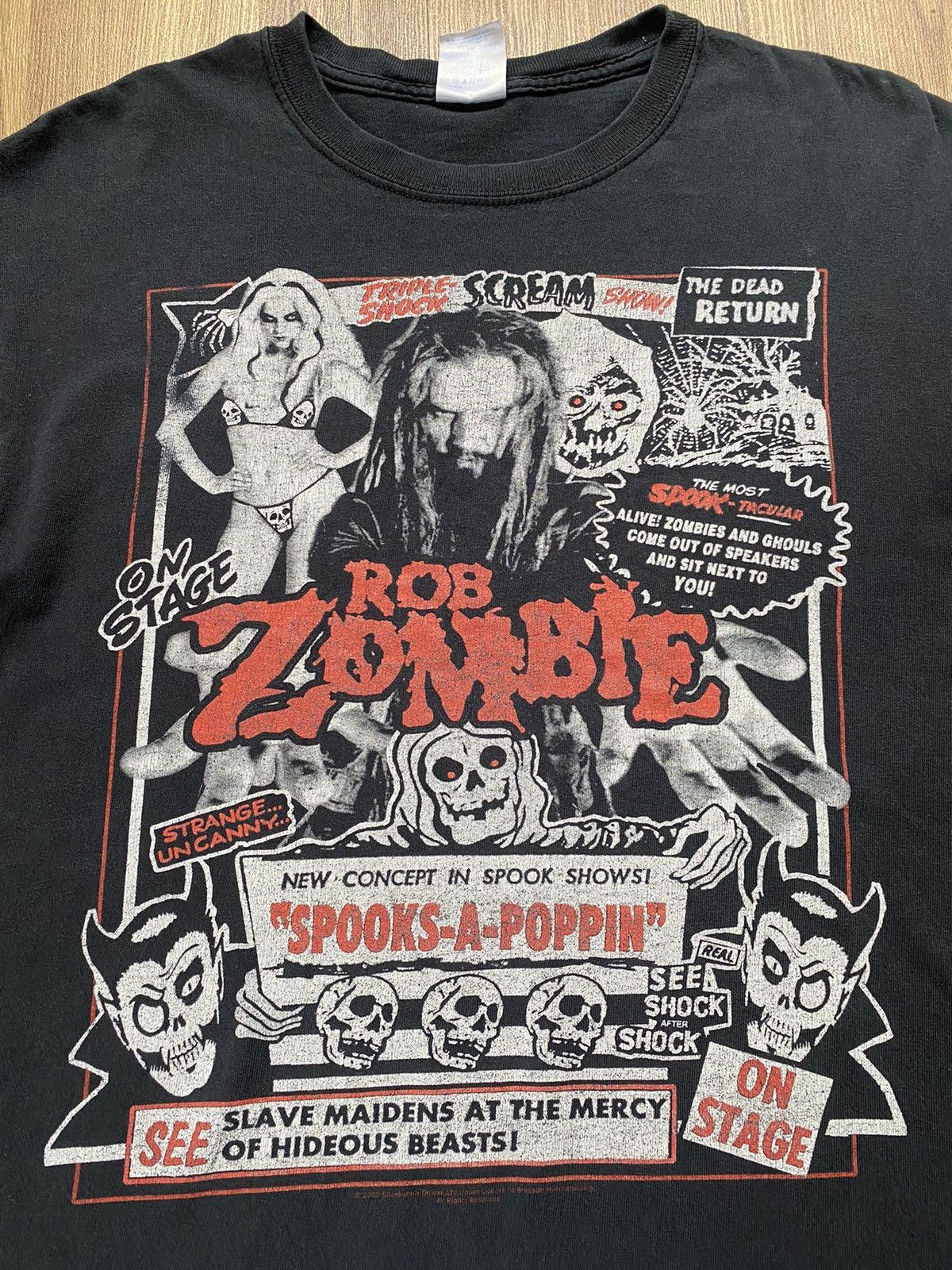 Band Tees Y2K Rob Zombie Spooks A Poppin Concert T Shirt Alice Cooper Size US M / EU 48-50 / 2 - 2 Thumbnail