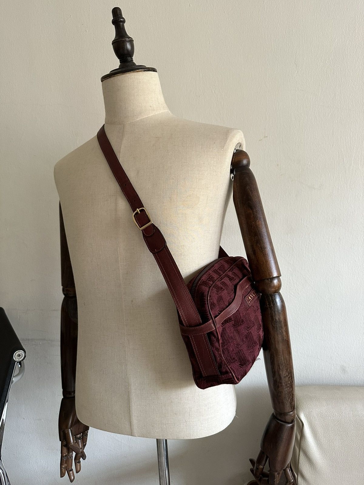 Lanvin 1990s Lanvin Monogram Maroon Leather Sling Bag Size ONE SIZE - 9 Thumbnail