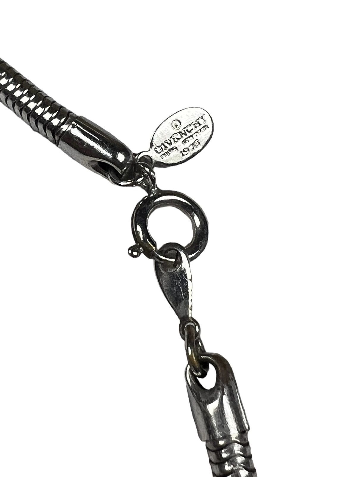 Givenchy Vintage Givenchy Silver Necklace Size ONE SIZE - 4 Thumbnail