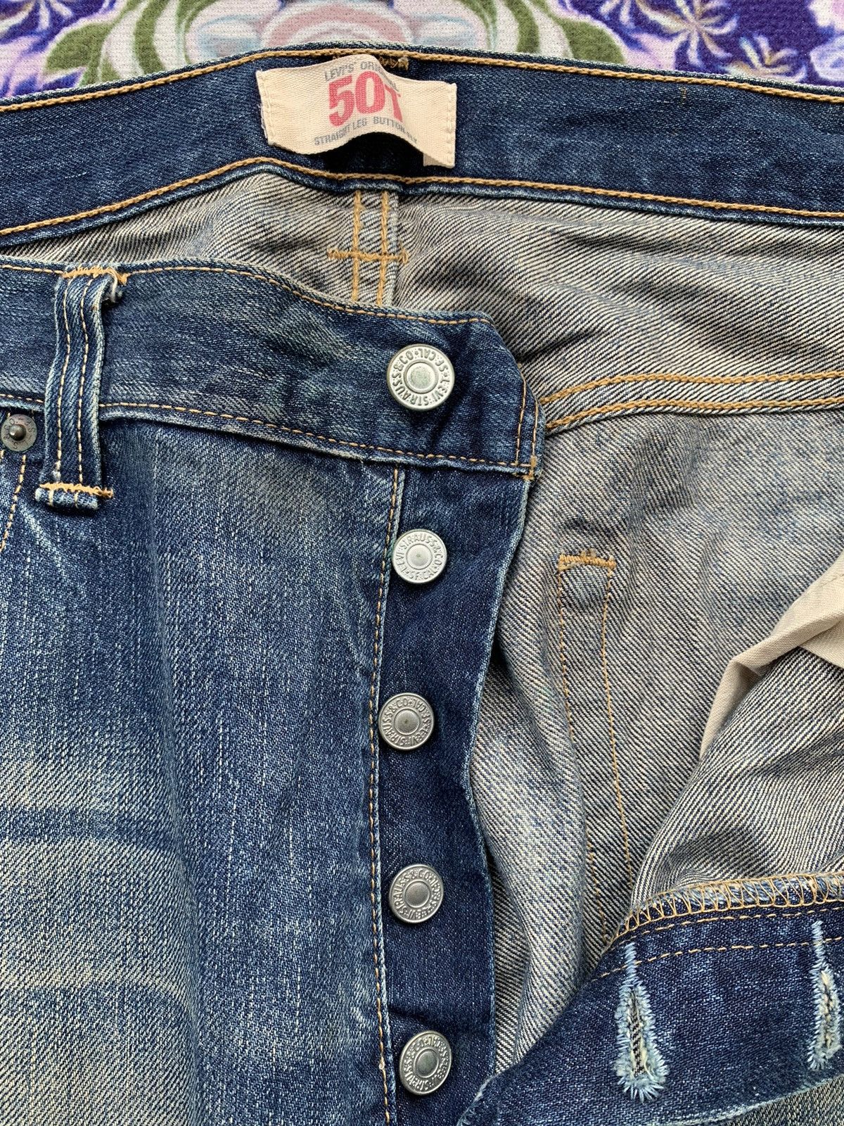 Levi's Vintage Clothing Vintage Levis 501 Faded Wash Denim Size US 39 - 5 Thumbnail