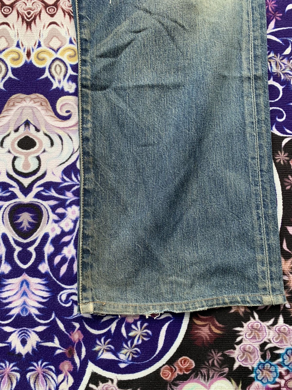 Levi's Vintage Clothing Vintage Levis 501 Faded Wash Denim Size US 39 - 2 Thumbnail