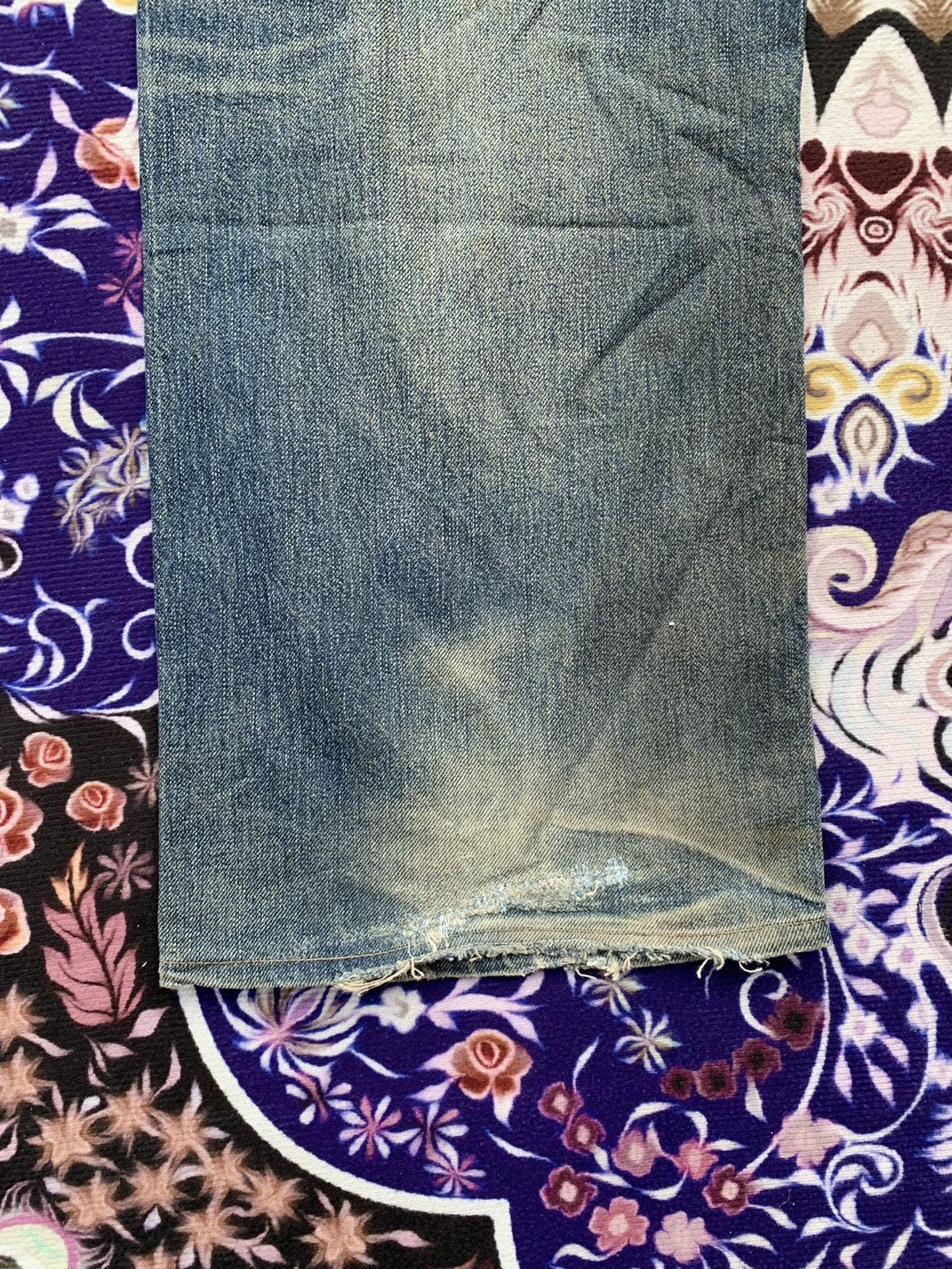 Levi's Vintage Clothing Vintage Levis 501 Faded Wash Denim Size US 39 - 9 Thumbnail