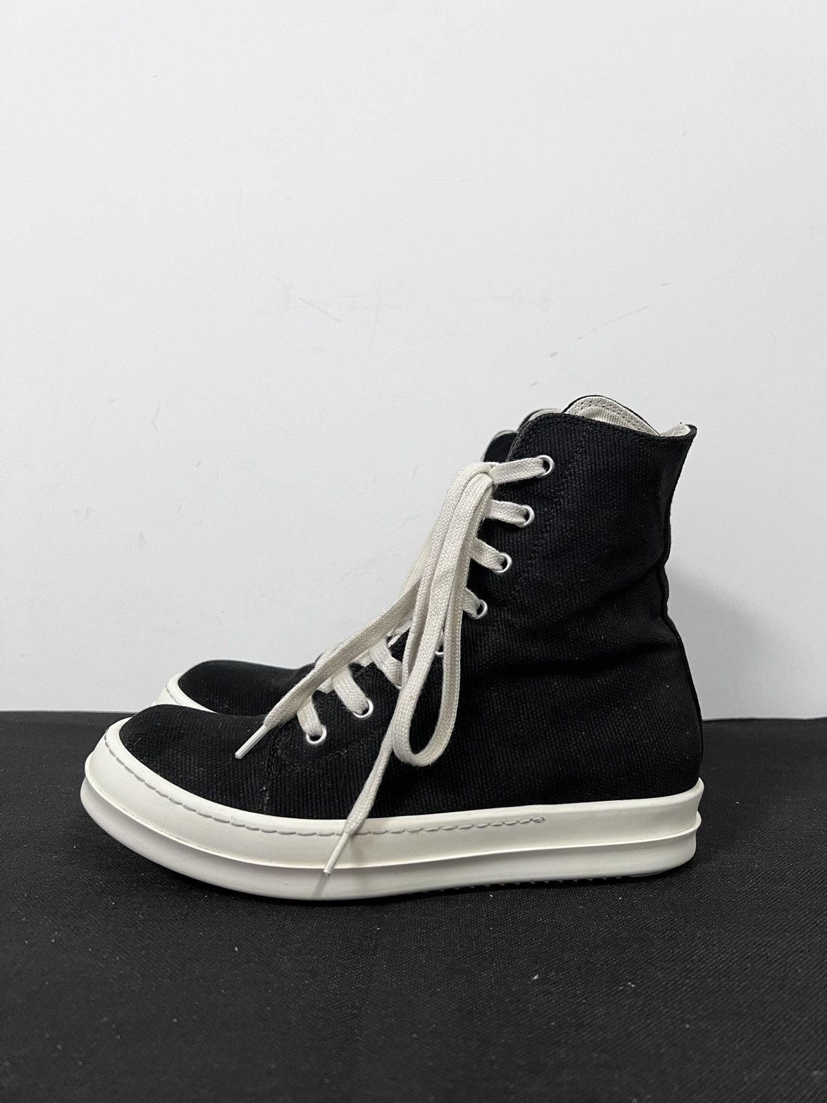 Rick Owens Drkshdw Rick owens drkshdw ramones high top sneakers sz37.5 Size US 7.5 / IT 37.5 - 2 Thumbnail