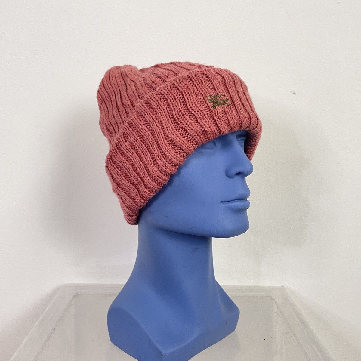 Burberry Vintage Burberry Embroidery Logo Beanie Hats Size ONE SIZE - 2 Thumbnail